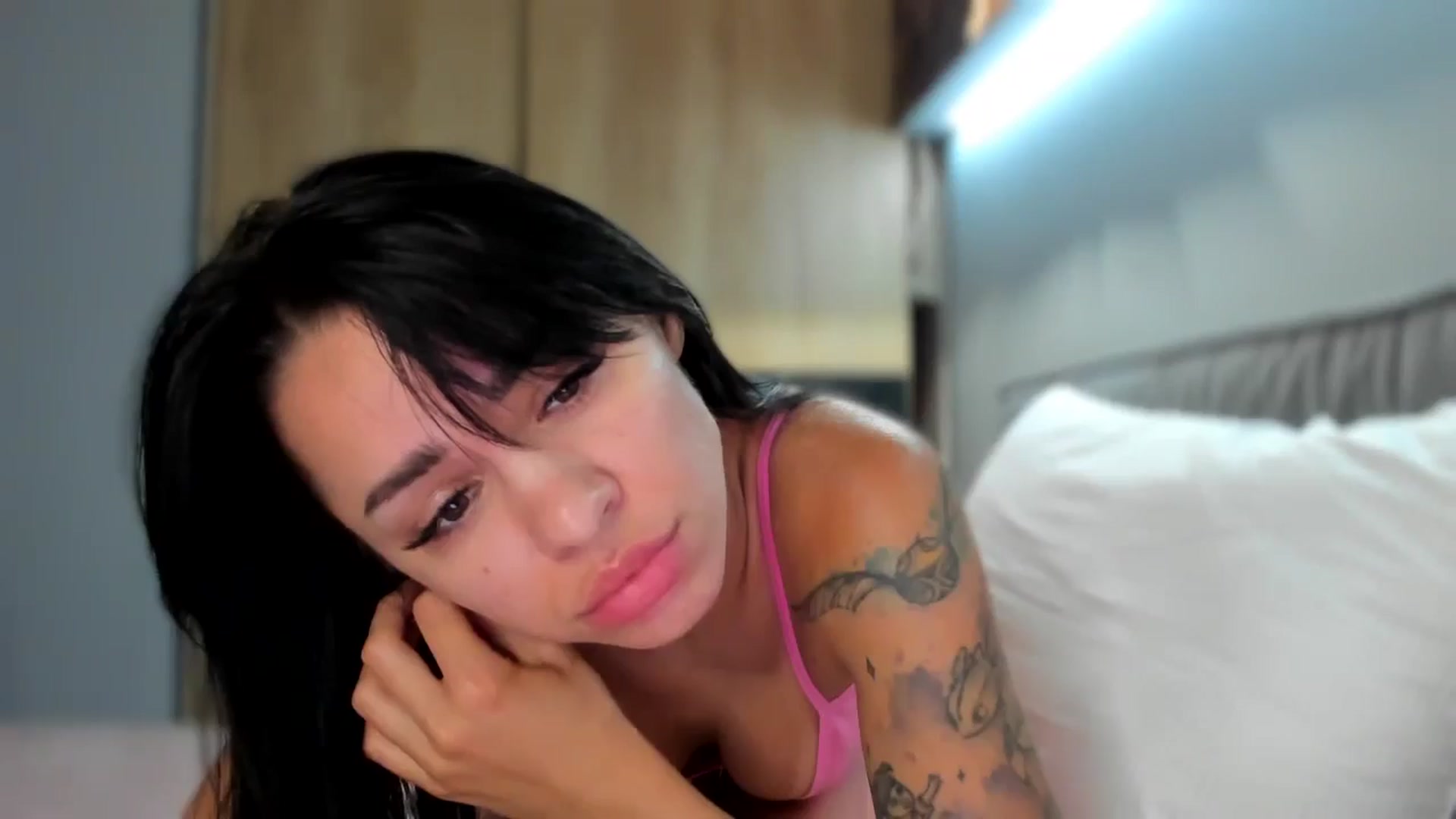 Gallery image thumbnail from swtAlterEgo's myfreecams stream on, 07/02/2024, 01:07 image 4 of 20