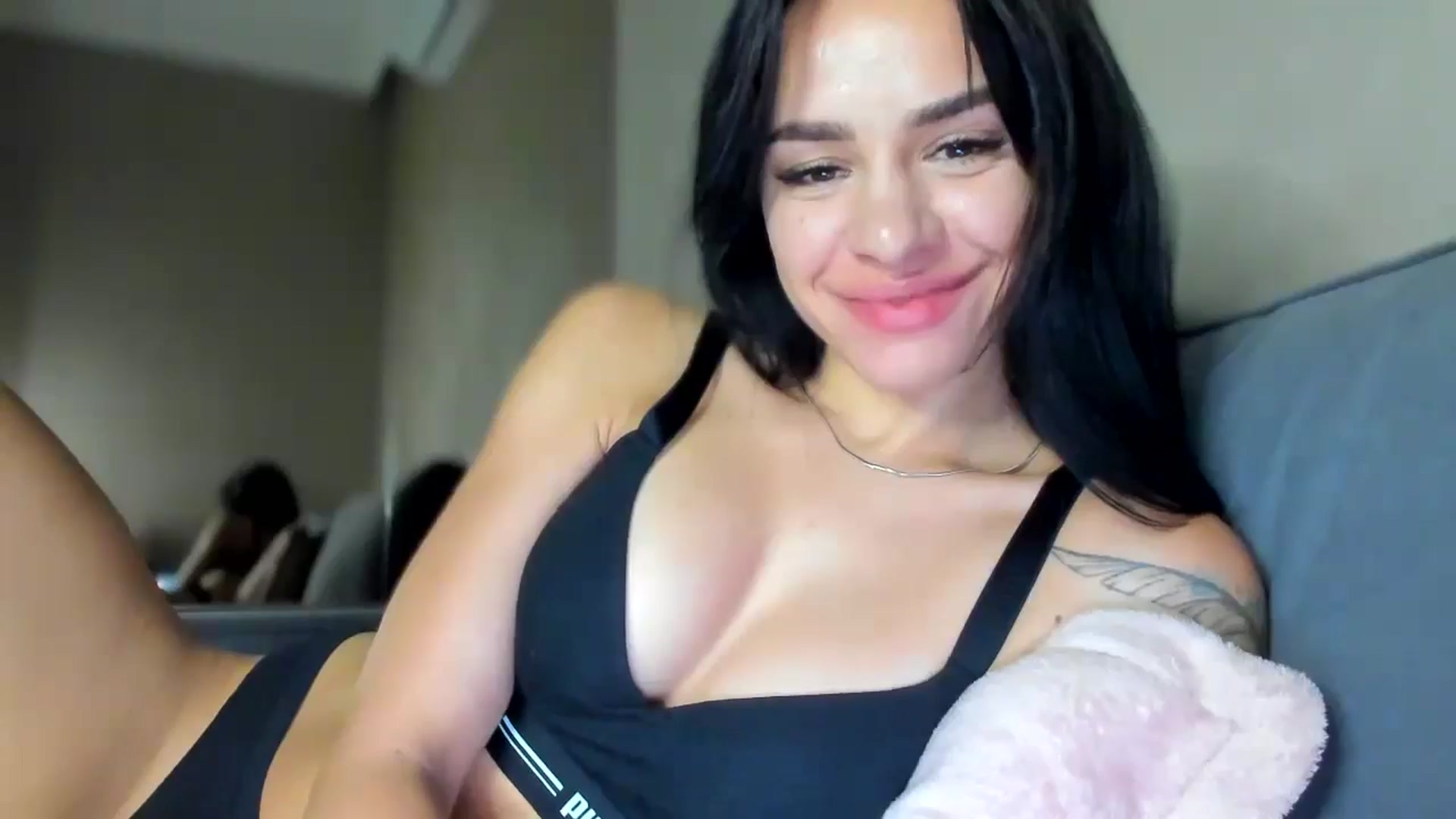 Gallery image thumbnail from swtAlterEgo's myfreecams stream on, 07/11/2024, 21:03 image 13 of 20