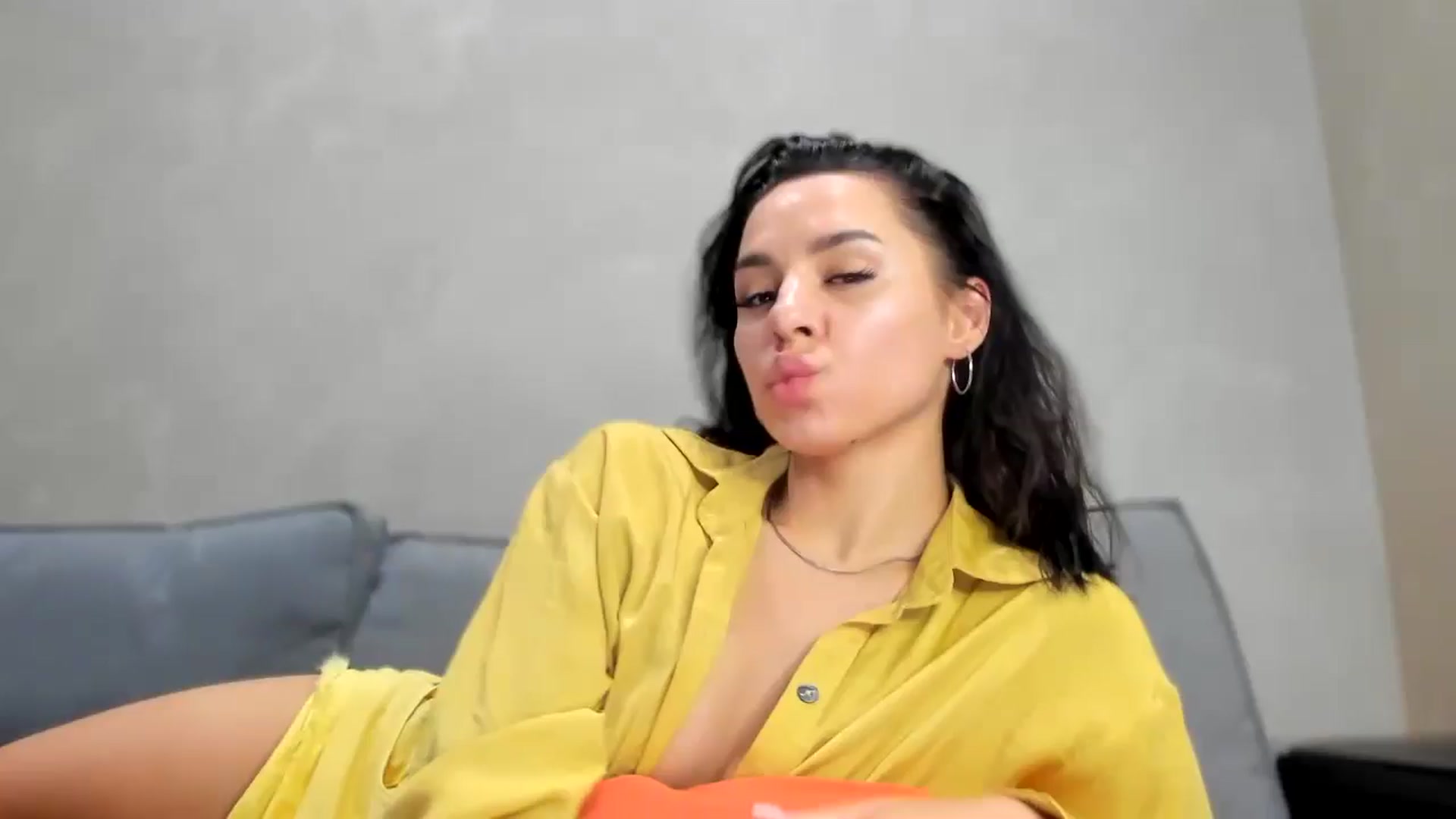 Gallery image thumbnail from swtAlterEgo's myfreecams stream on, 07/18/2024, 13:51 image 1 of 20