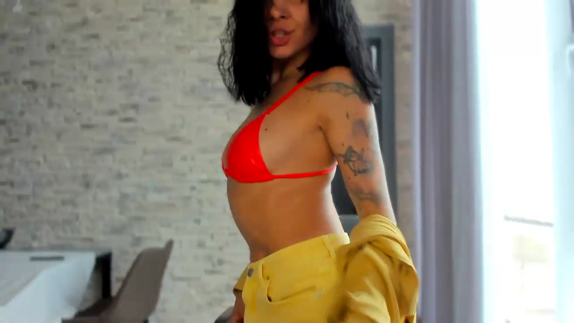 Gallery image thumbnail from swtAlterEgo's myfreecams stream on, 07/18/2024, 13:51 image 18 of 20
