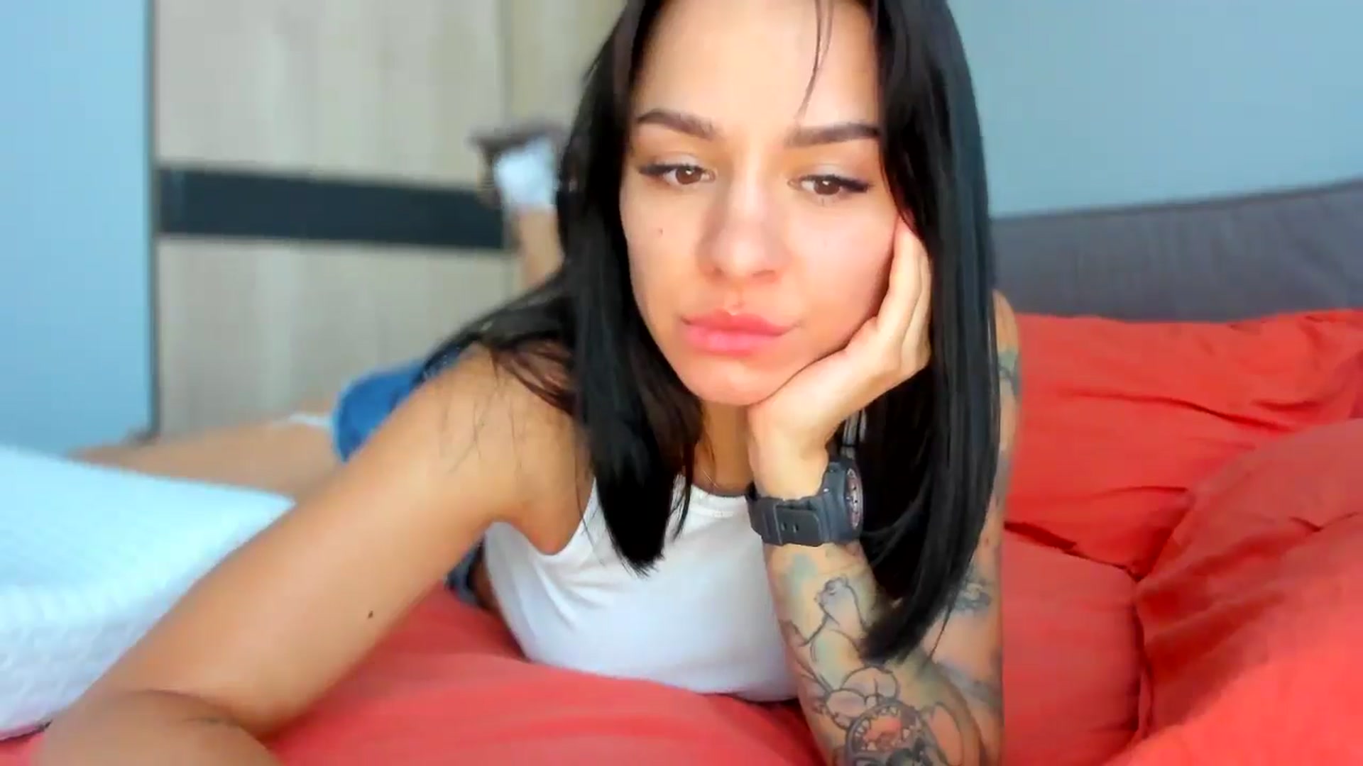 Gallery image thumbnail from swtAlterEgo's myfreecams stream on, 07/19/2024, 17:20 image 3 of 20