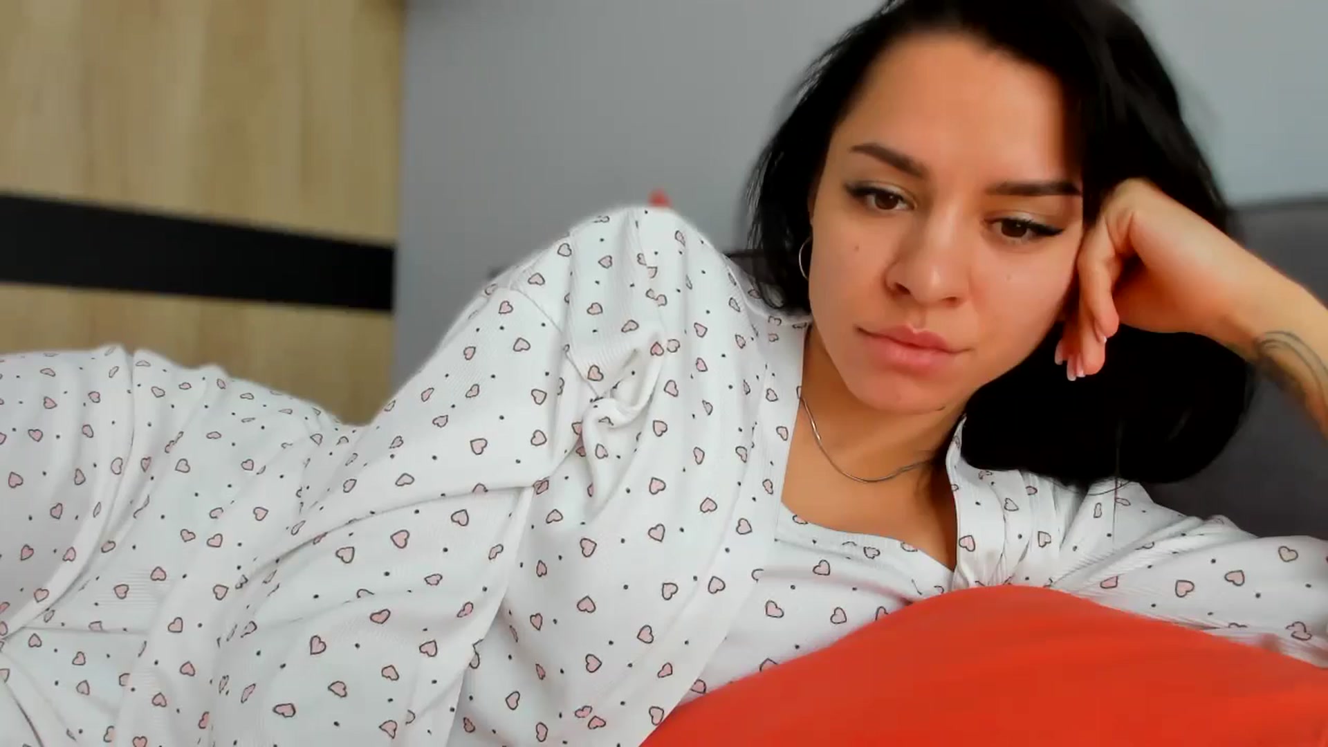 Gallery image thumbnail from swtAlterEgo's myfreecams stream on, 07/22/2024, 07:45 image 20 of 20