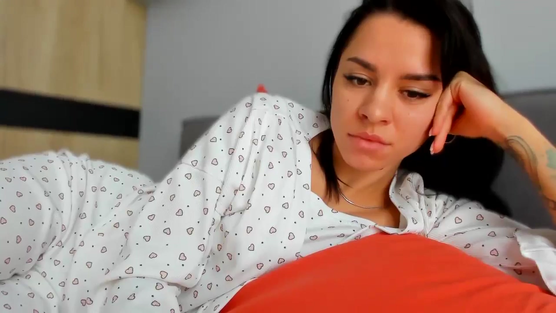 Gallery image thumbnail from swtAlterEgo's myfreecams stream on, 07/22/2024, 07:45 image 14 of 20