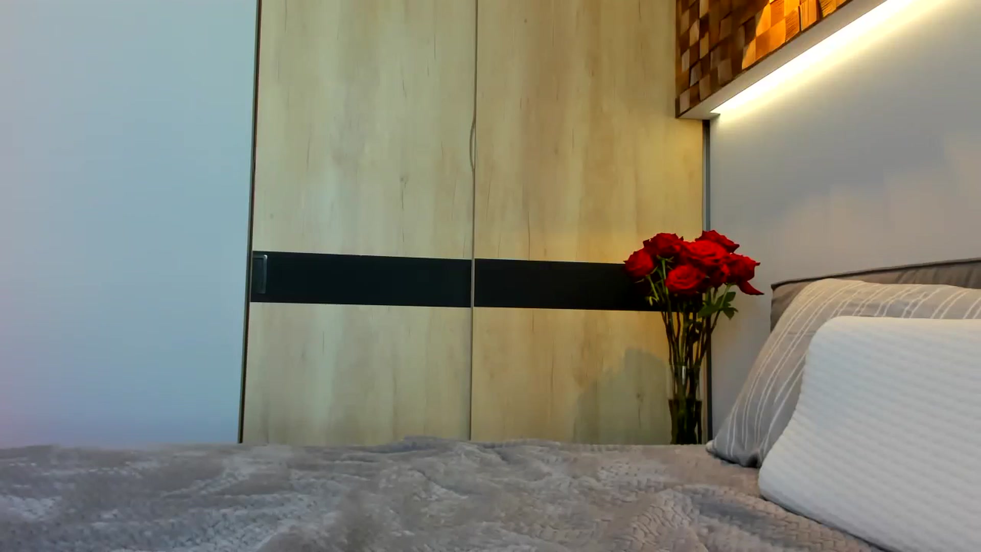 Gallery image thumbnail from swtAlterEgo's myfreecams stream on, 09/28/2024, 15:16 image 4 of 20