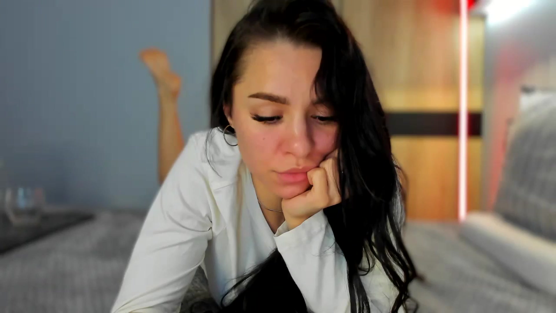 Gallery image thumbnail from swtAlterEgo's myfreecams stream on, 10/03/2024, 15:31 image 2 of 20