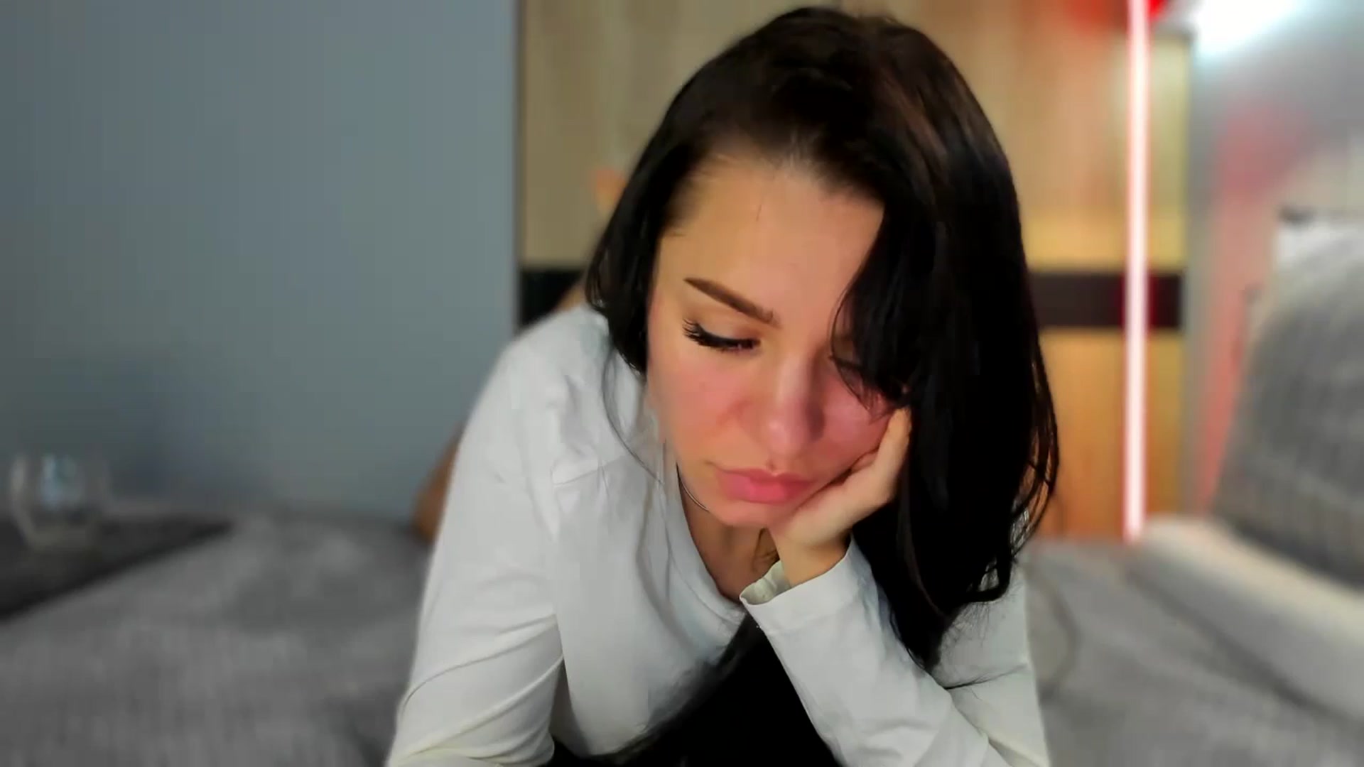 Gallery image thumbnail from swtAlterEgo's myfreecams stream on, 10/03/2024, 15:31 image 9 of 20