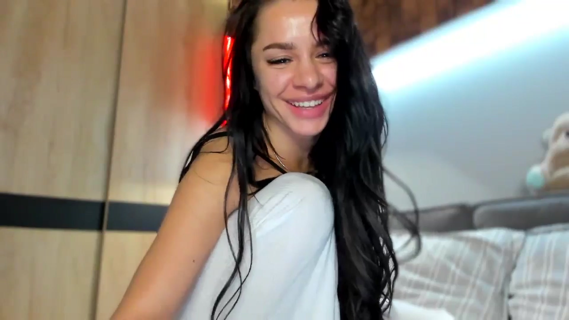 Gallery image thumbnail from swtAlterEgo's myfreecams stream on, 10/03/2024, 19:50 image 16 of 20