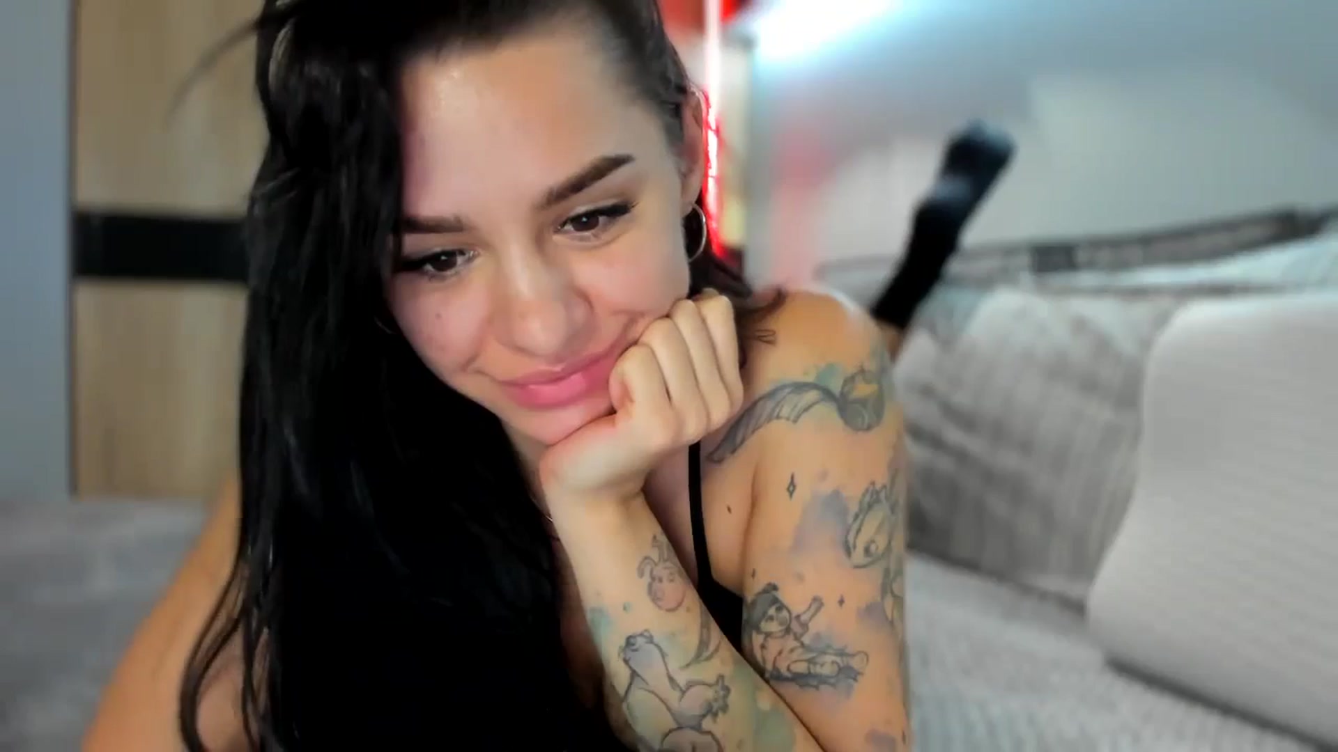 Gallery image thumbnail from swtAlterEgo's myfreecams stream on, 10/03/2024, 23:54 image 10 of 20