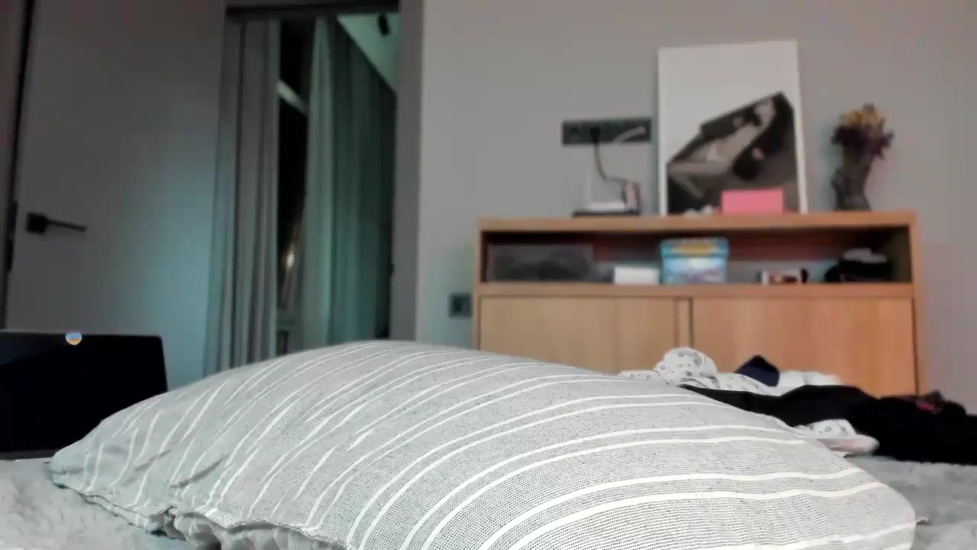 Gallery image thumbnail from swtAlterEgo's myfreecams stream on, 10/07/2024, 24:10 image 12 of 20