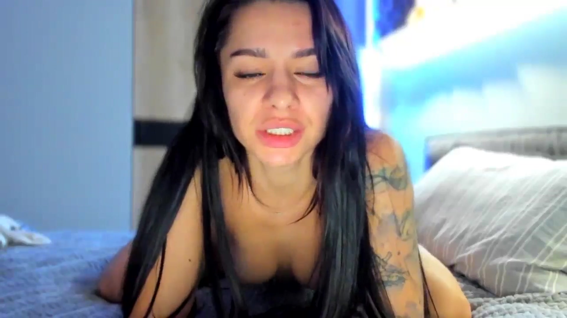 Gallery image thumbnail from swtAlterEgo's myfreecams stream on, 10/09/2024, 24:50 image 14 of 20