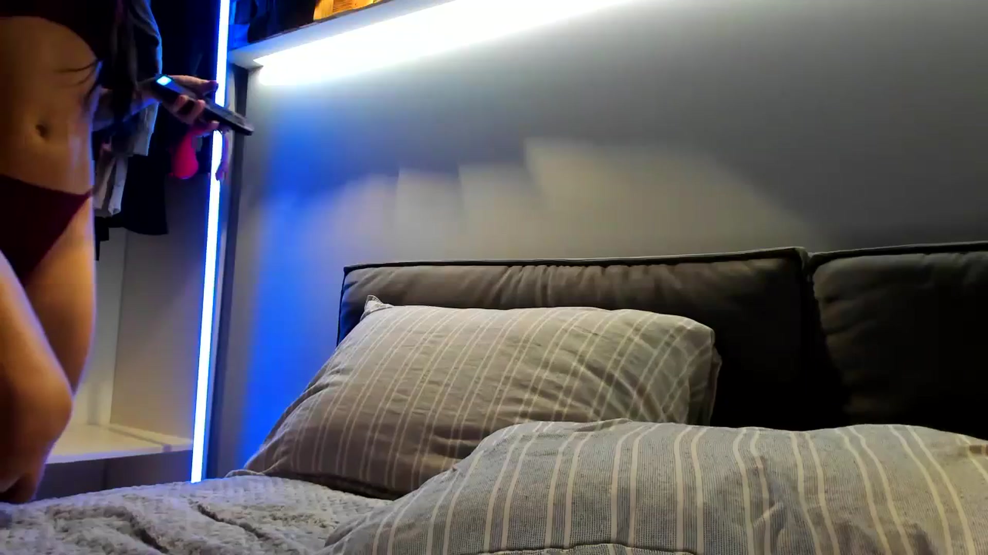 Gallery image thumbnail from swtAlterEgo's myfreecams stream on, 10/10/2024, 04:58 image 9 of 20