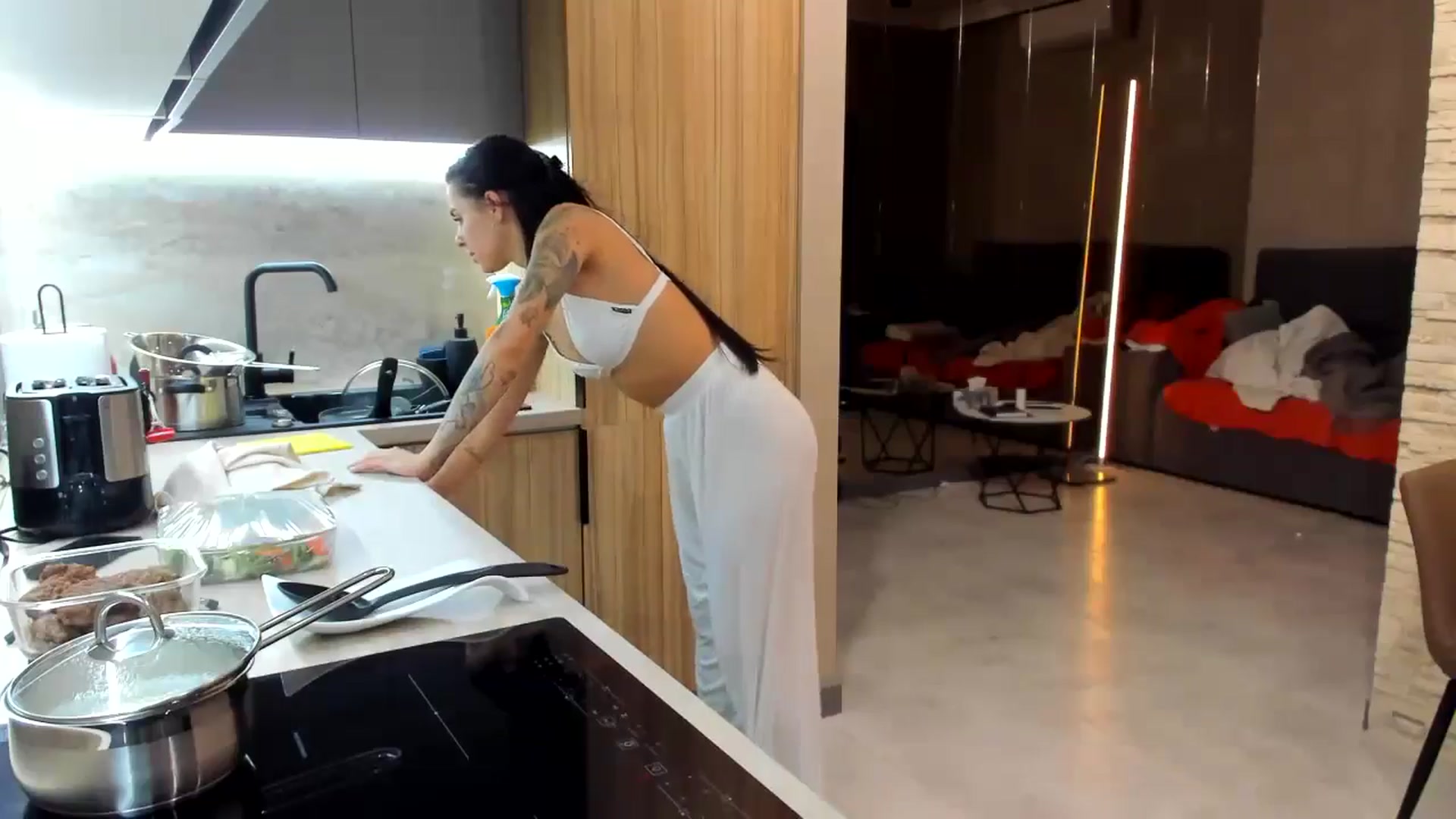 Gallery image thumbnail from swtAlterEgo's myfreecams stream on, 10/11/2024, 01:31 image 5 of 20