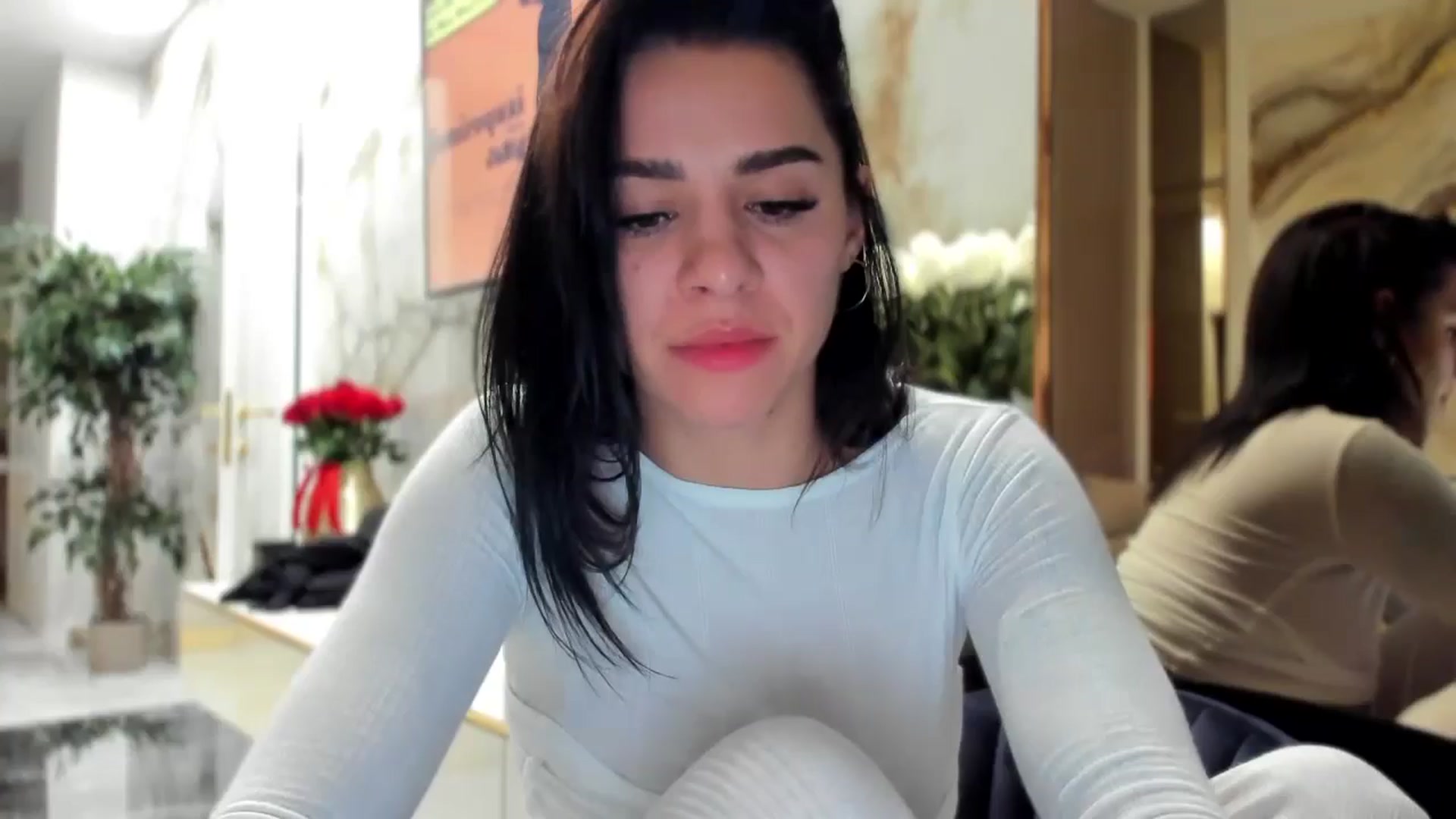 Gallery image thumbnail from swtAlterEgo's myfreecams stream on, 10/19/2024, 01:13 image 6 of 20