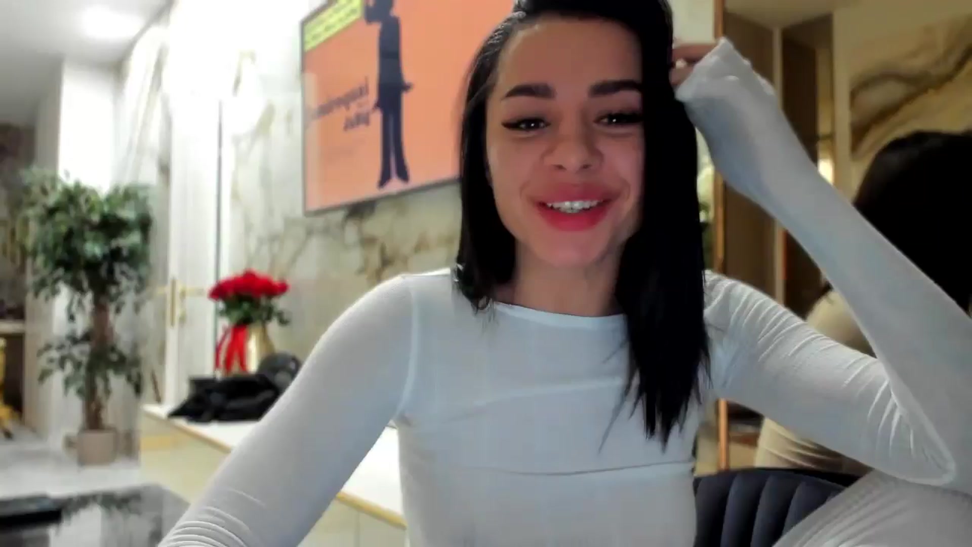Gallery image thumbnail from swtAlterEgo's myfreecams stream on, 10/19/2024, 01:13 image 1 of 20