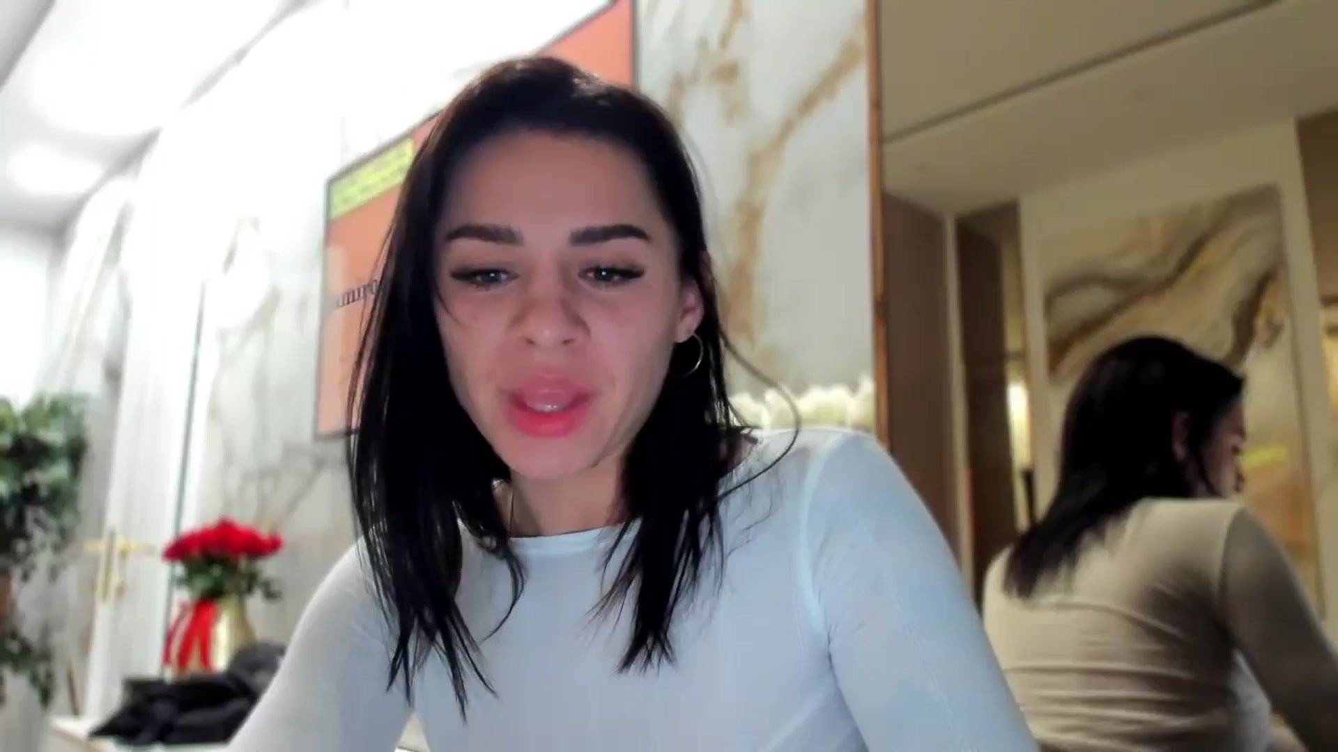 Gallery image thumbnail from swtAlterEgo's myfreecams stream on, 10/19/2024, 01:13 image 10 of 20