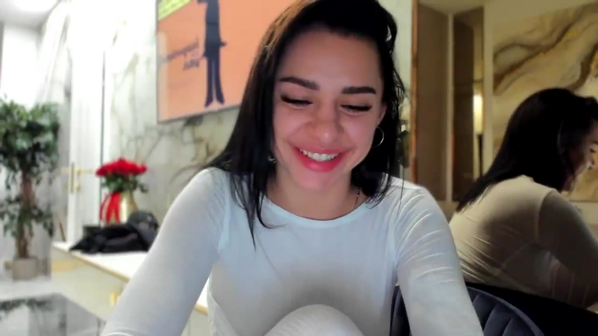 Gallery image thumbnail from swtAlterEgo's myfreecams stream on, 10/19/2024, 01:13 image 8 of 20