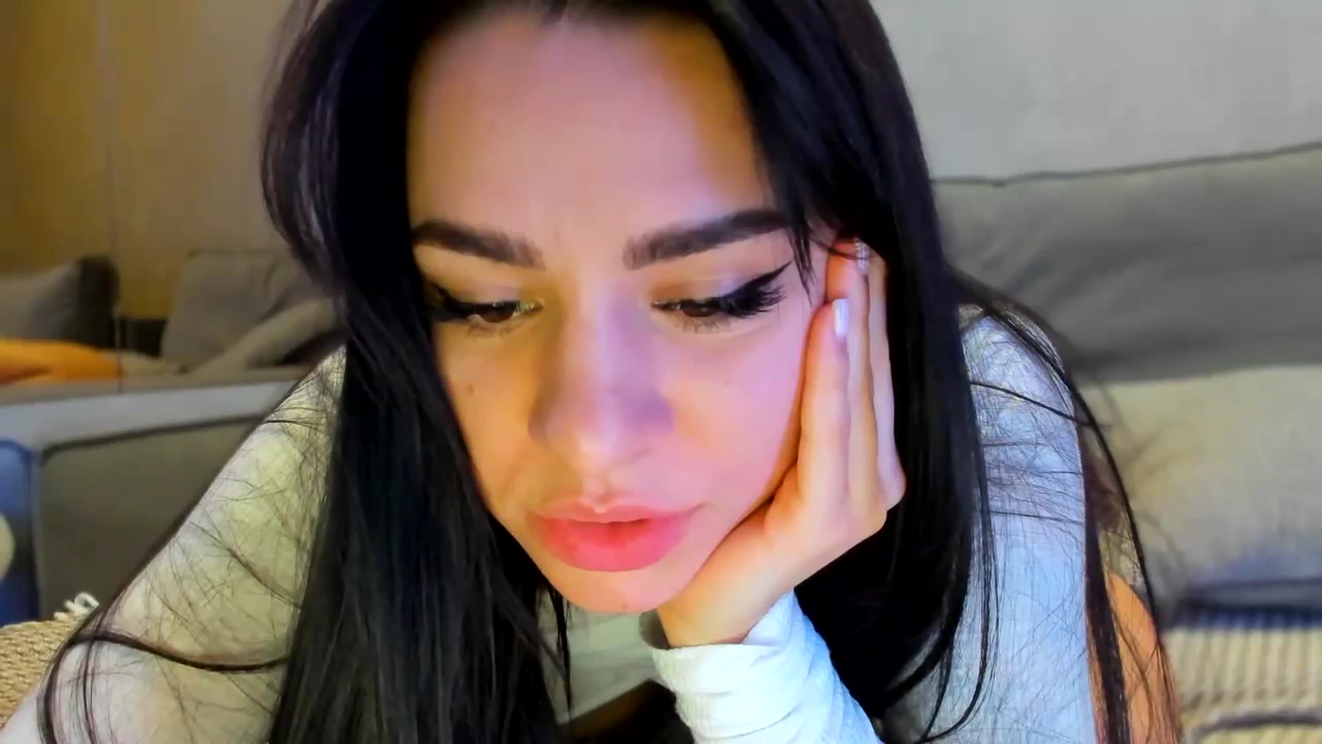 Gallery image thumbnail from swtAlterEgo's myfreecams stream on, 11/09/2024, 24:03 image 18 of 20