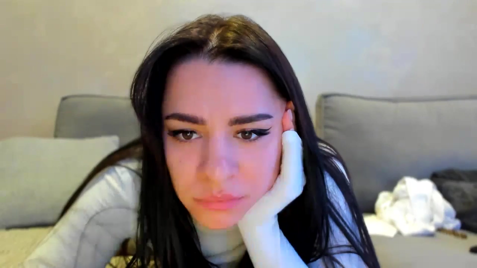 Gallery image thumbnail from swtAlterEgo's myfreecams stream on, 11/09/2024, 01:01 image 11 of 20