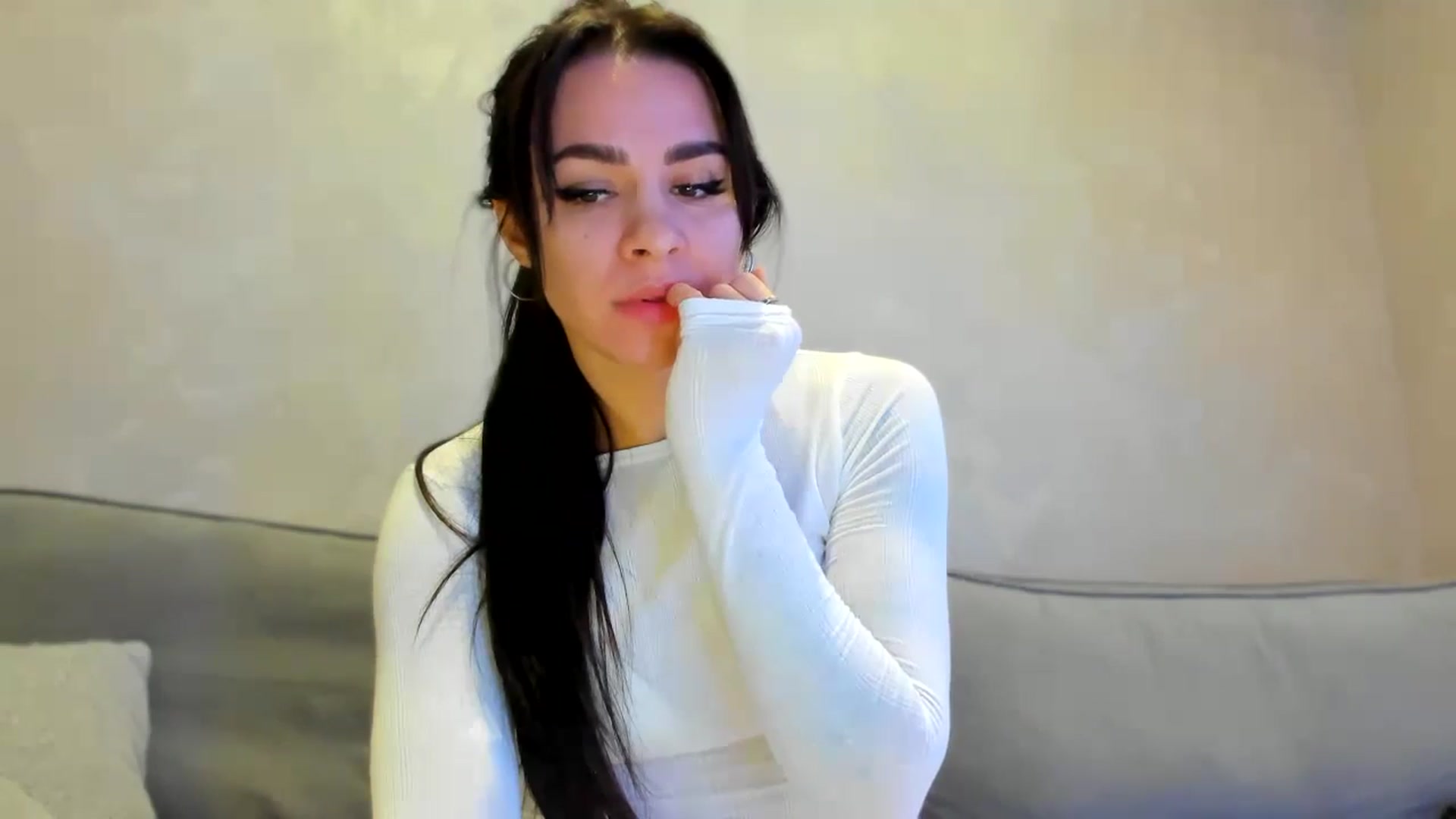 Gallery image thumbnail from swtAlterEgo's myfreecams stream on, 11/09/2024, 05:10 image 6 of 20
