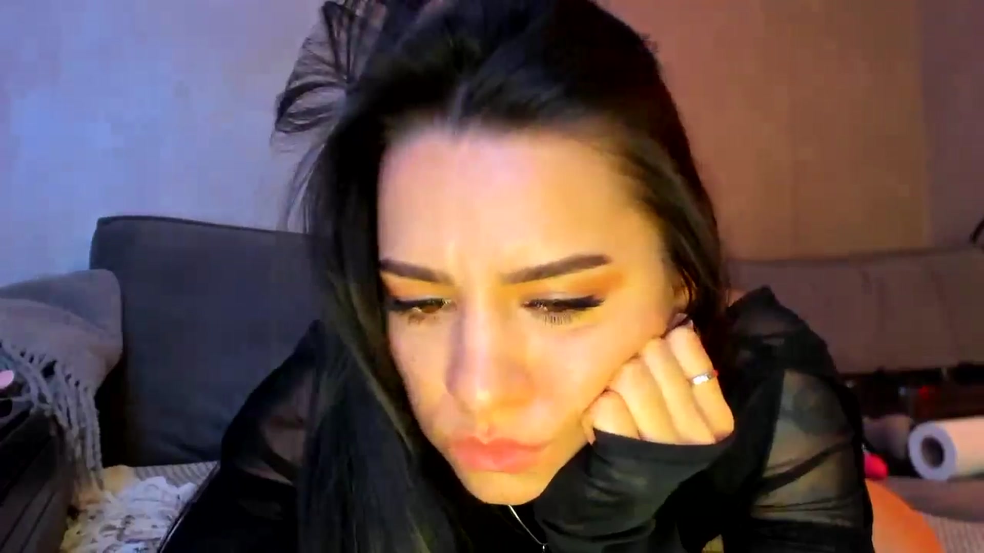 Gallery image thumbnail from swtAlterEgo's myfreecams stream on, 11/17/2024, 04:32 image 3 of 20