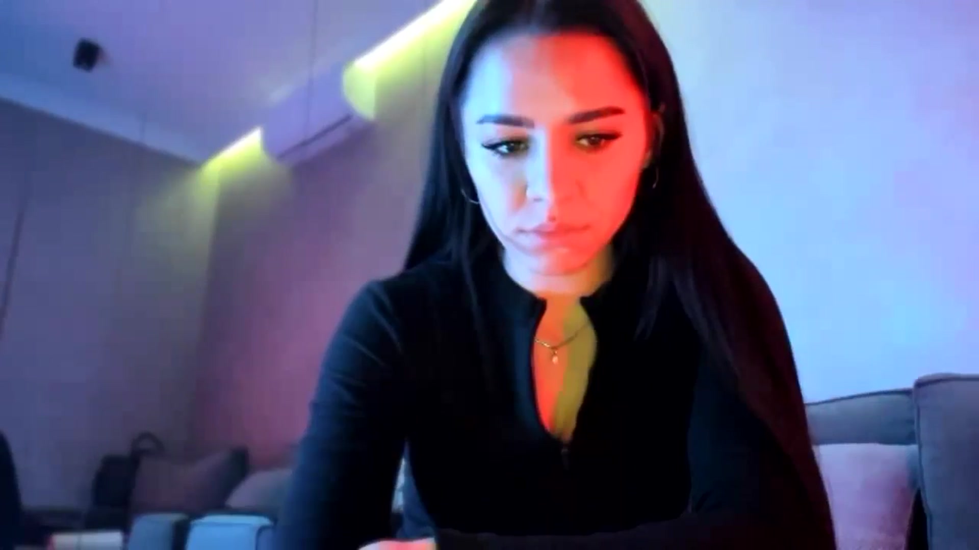 Gallery image thumbnail from swtAlterEgo's myfreecams stream on, 11/18/2024, 24:10 image 2 of 20