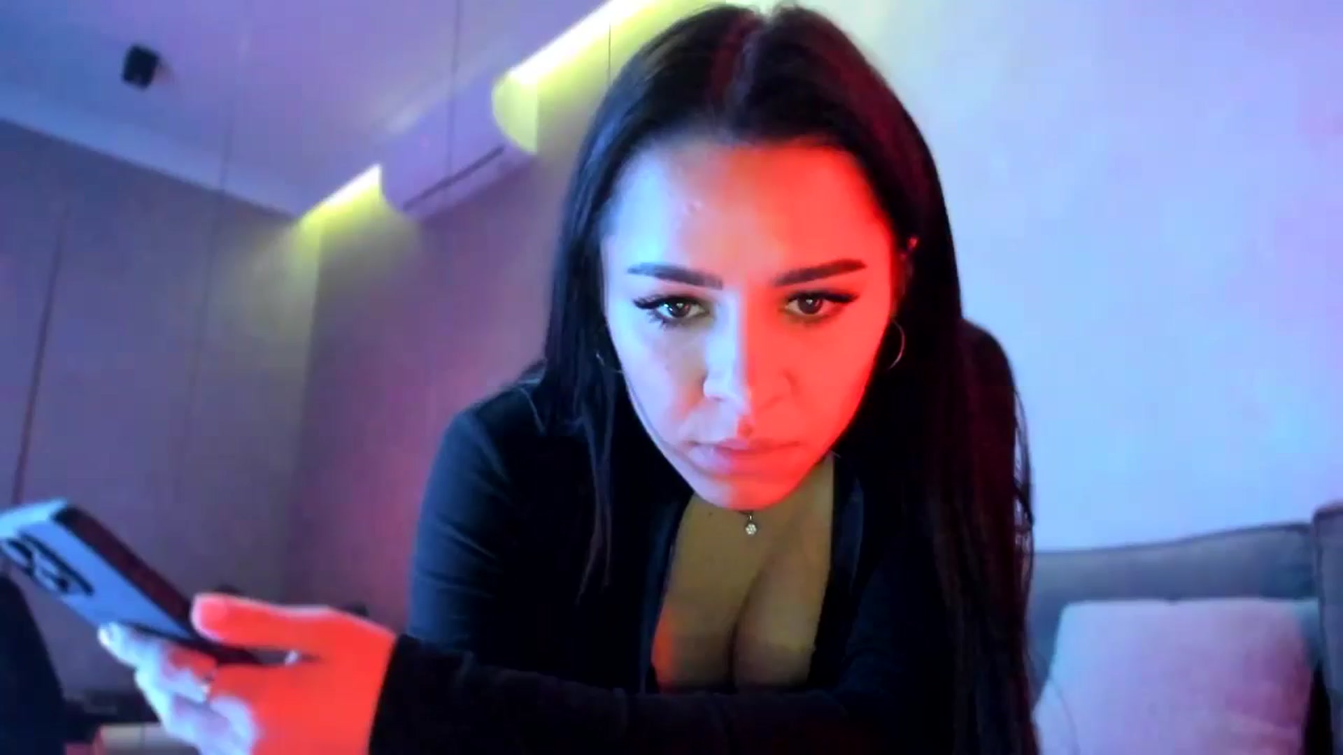 Gallery image thumbnail from swtAlterEgo's myfreecams stream on, 11/18/2024, 24:10 image 1 of 20