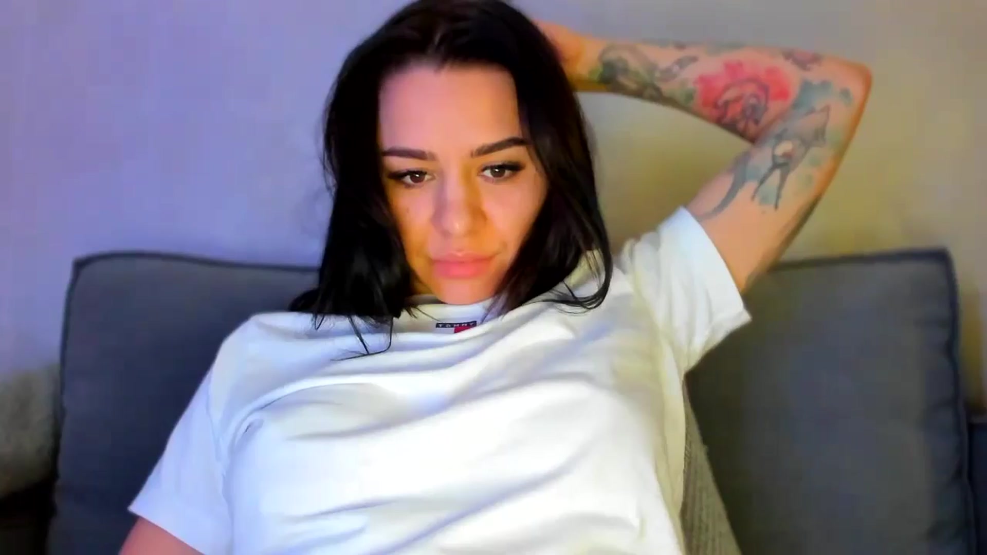 Gallery image thumbnail from swtAlterEgo's myfreecams stream on, 11/20/2024, 03:58 image 11 of 20