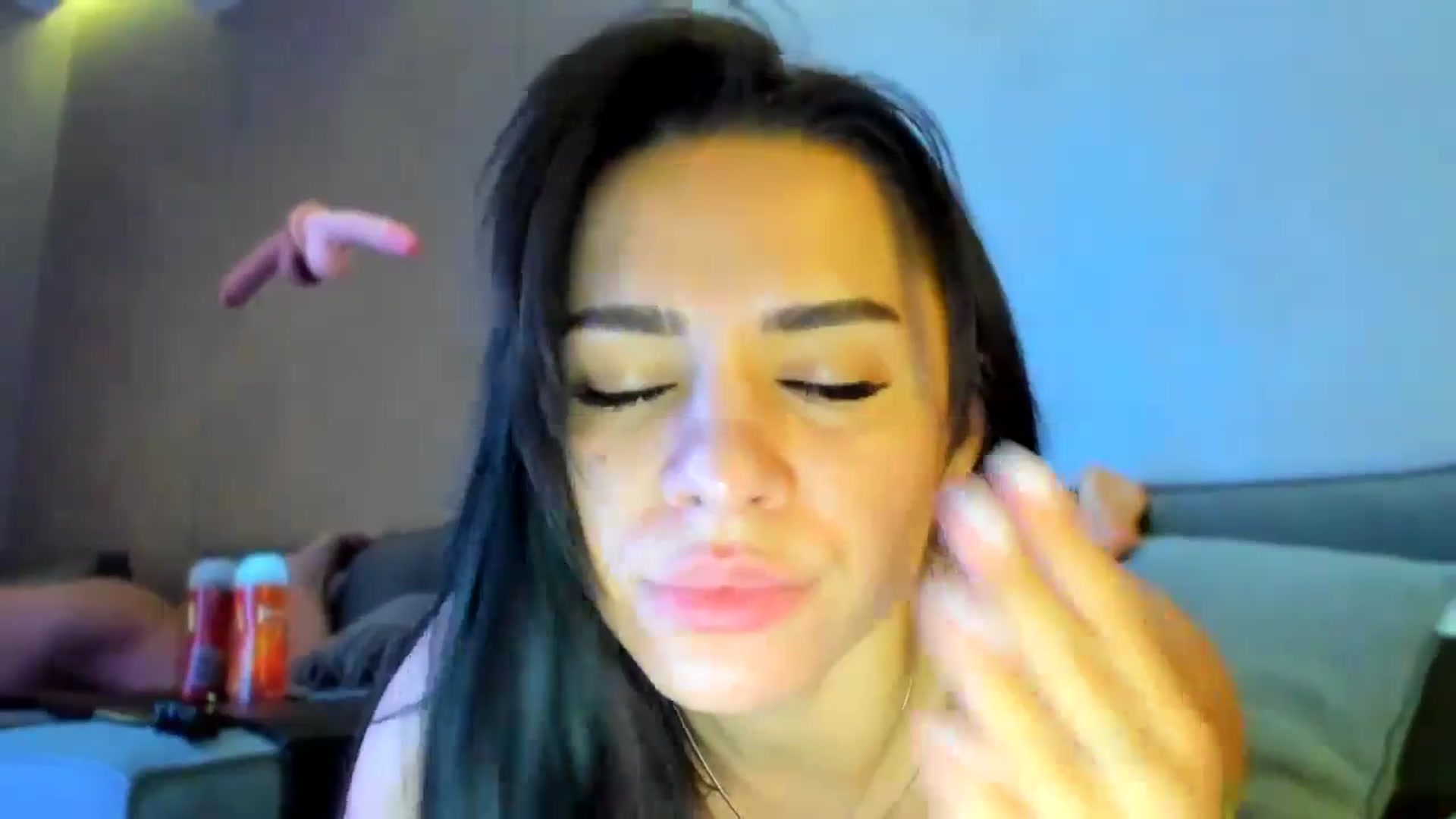 Gallery image thumbnail from swtAlterEgo's myfreecams stream on, 11/20/2024, 06:27 image 10 of 20