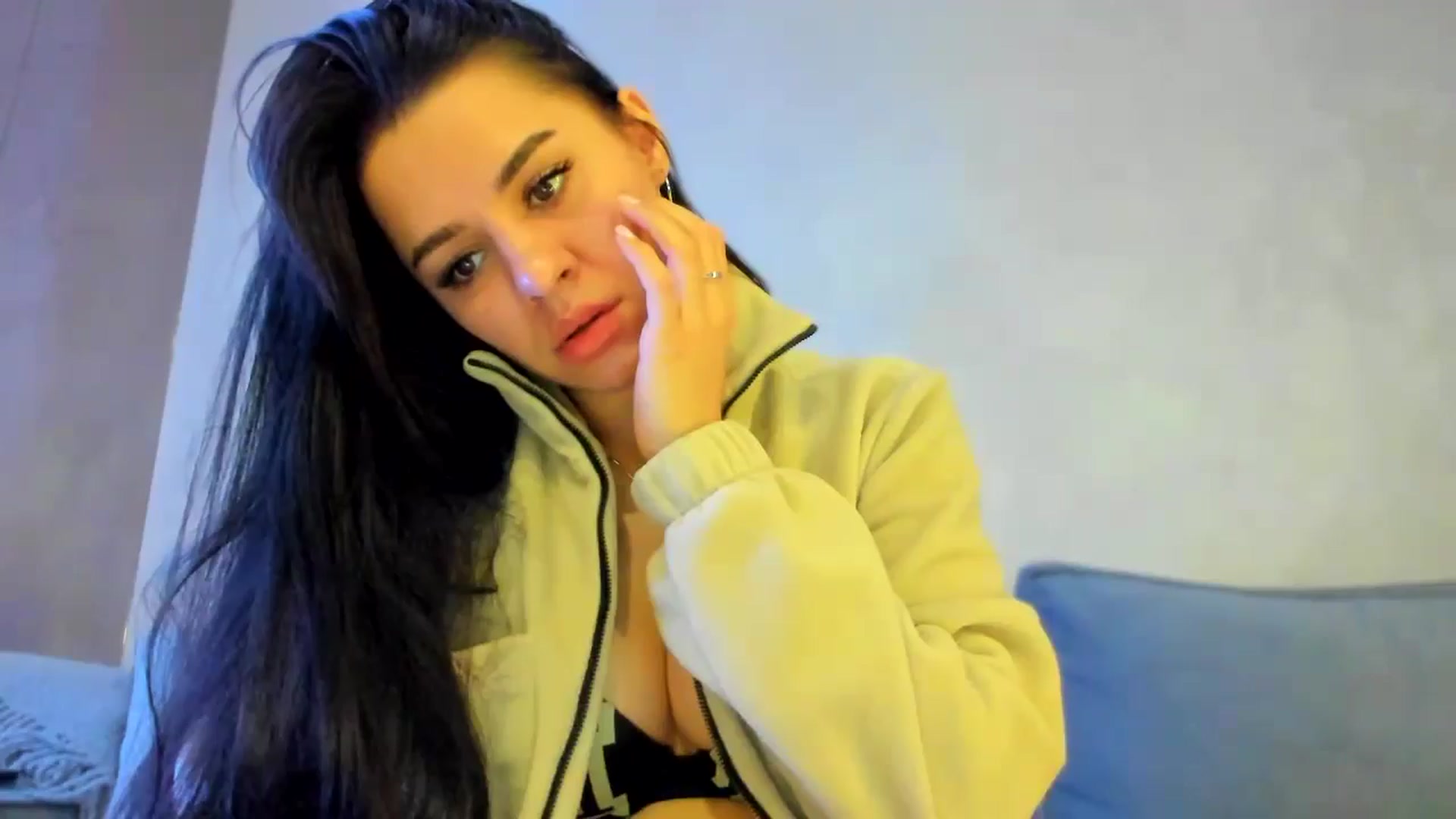 Gallery image thumbnail from swtAlterEgo's myfreecams stream on, 11/20/2024, 21:29 image 1 of 20