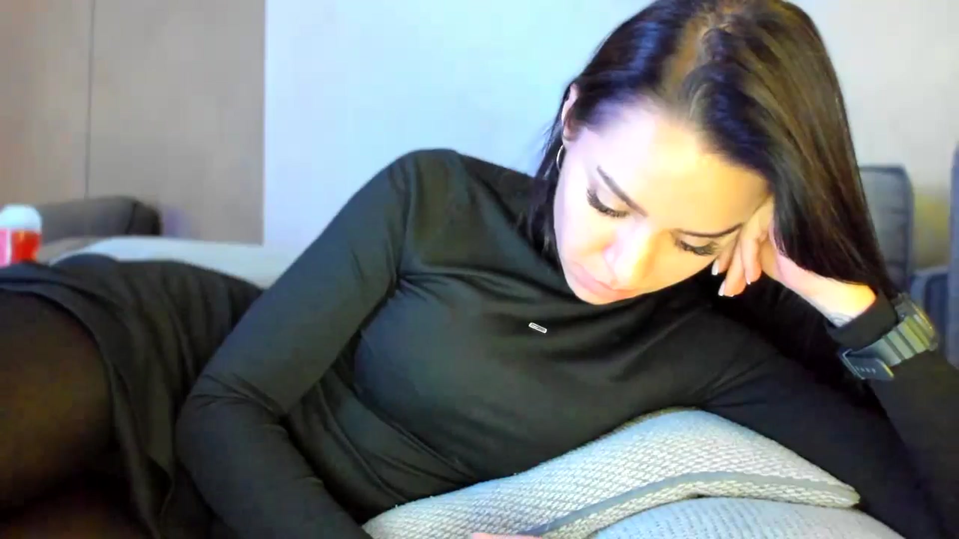 Gallery image thumbnail from swtAlterEgo's myfreecams stream on, 11/23/2024, 21:13 image 9 of 20