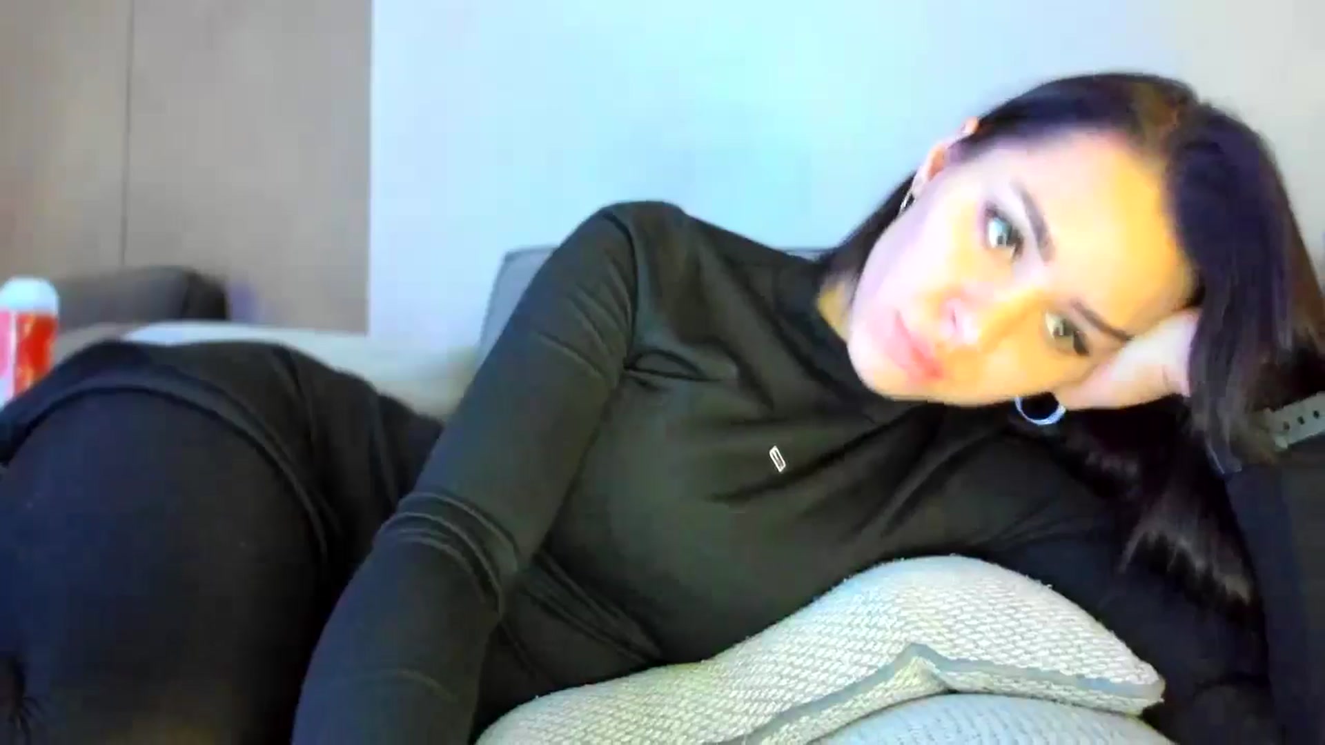 Gallery image thumbnail from swtAlterEgo's myfreecams stream on, 11/23/2024, 21:13 image 7 of 20