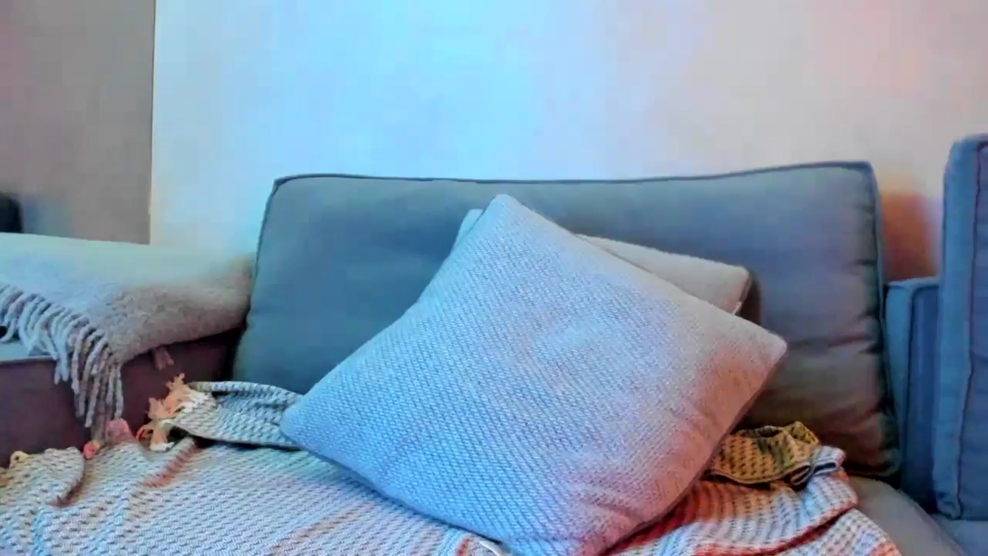 Gallery image thumbnail from swtAlterEgo's myfreecams stream on, 11/24/2024, 01:05 image 13 of 20