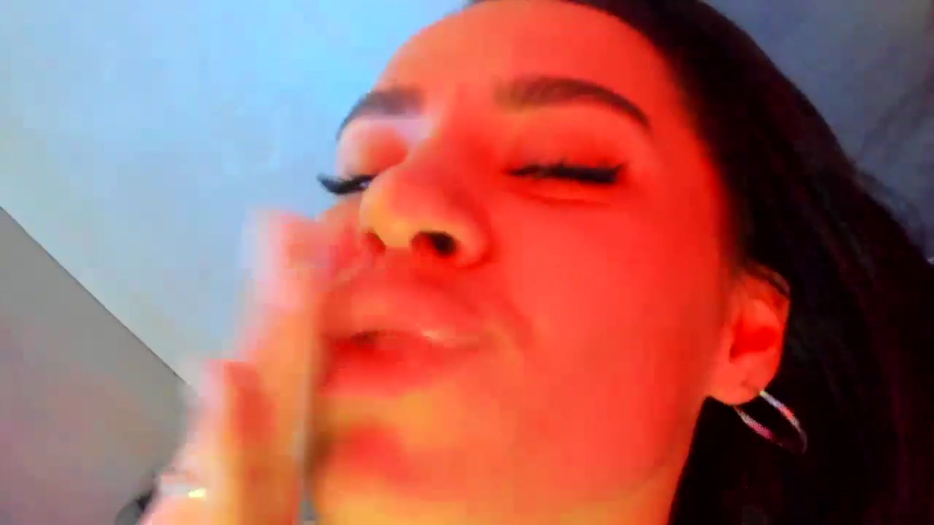 Gallery image thumbnail from swtAlterEgo's myfreecams stream on, 11/24/2024, 05:22 image 12 of 20