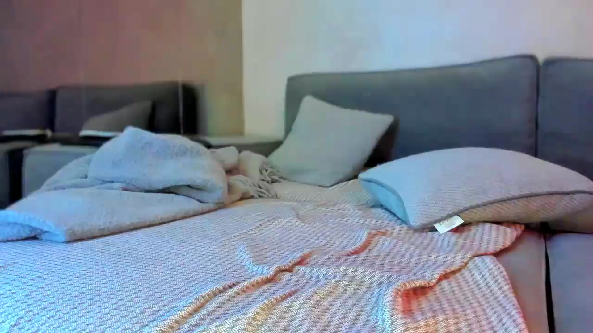 Gallery image thumbnail from swtAlterEgo's myfreecams stream on, 11/26/2024, 05:42 image 12 of 20