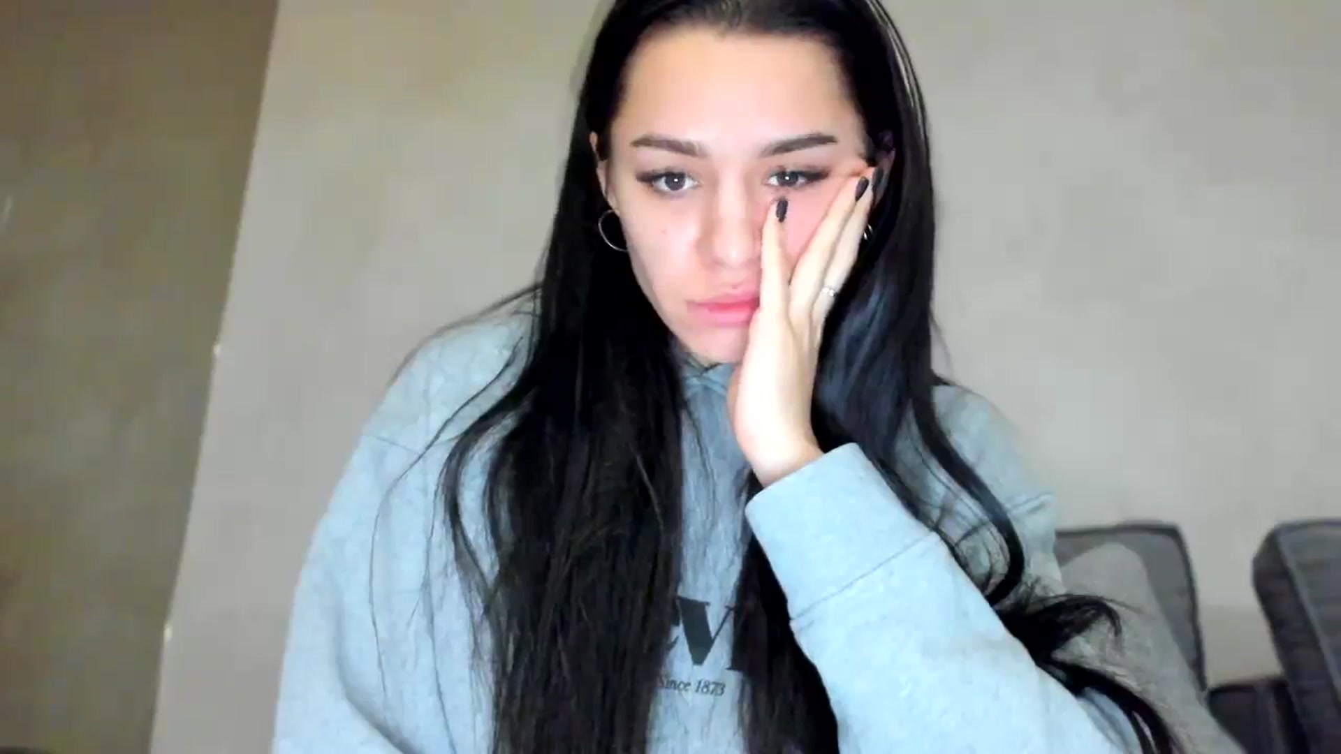 Gallery image thumbnail from swtAlterEgo's myfreecams stream on, 11/30/2024, 23:14 image 4 of 20