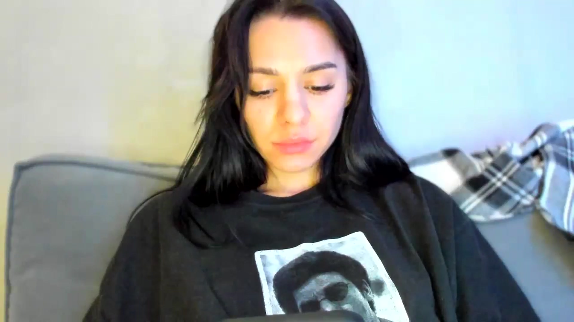 Gallery image thumbnail from swtAlterEgo's myfreecams stream on, 12/03/2024, 24:02 image 6 of 20