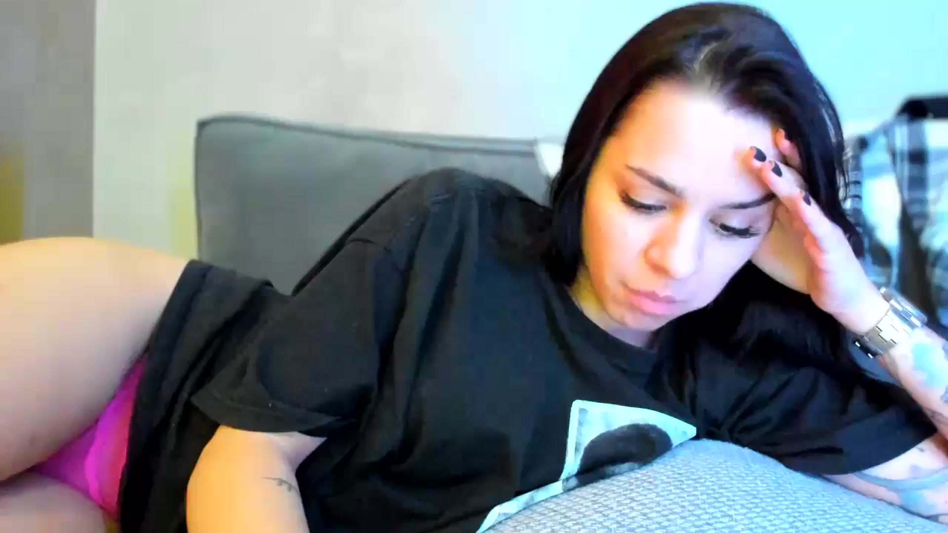 Gallery image thumbnail from swtAlterEgo's myfreecams stream on, 12/03/2024, 01:20 image 3 of 20