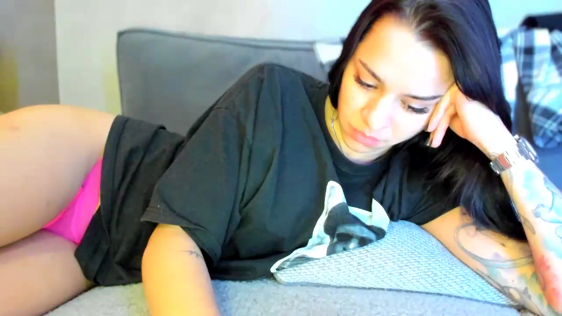 Gallery image thumbnail from swtAlterEgo's myfreecams stream on, 12/03/2024, 01:20 image 6 of 20