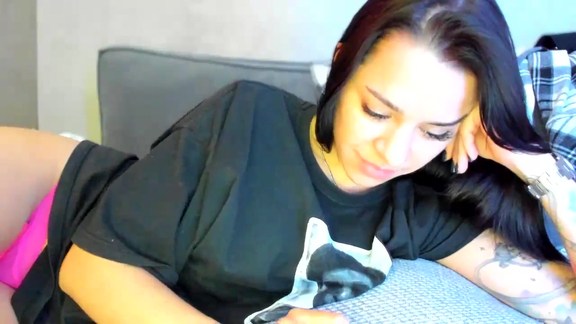 Gallery image thumbnail from swtAlterEgo's myfreecams stream on, 12/03/2024, 01:20 image 7 of 20
