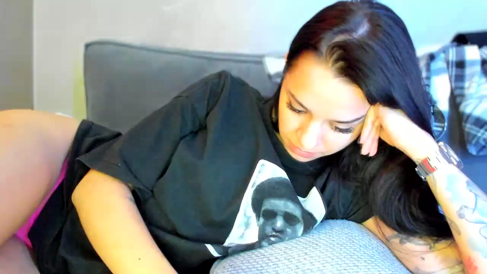 Gallery image thumbnail from swtAlterEgo's myfreecams stream on, 12/03/2024, 01:20 image 10 of 20