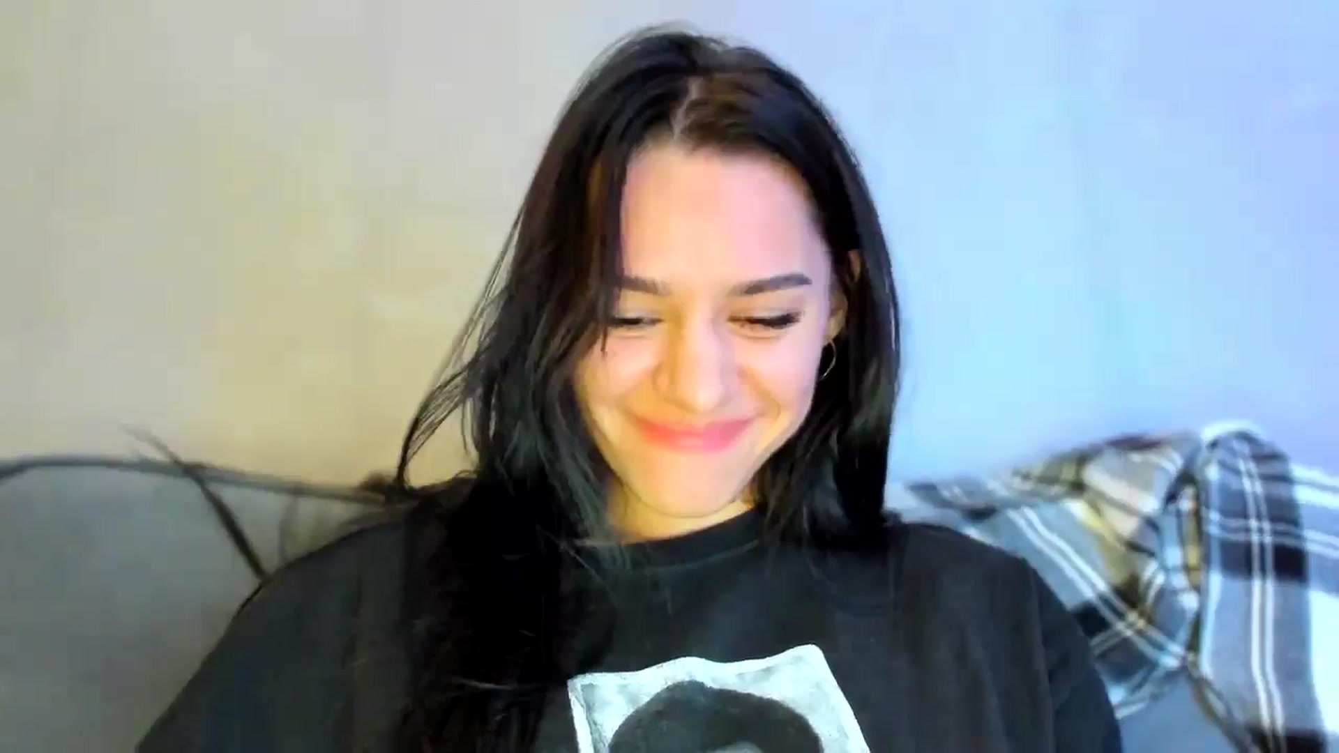 Gallery image thumbnail from swtAlterEgo's myfreecams stream on, 12/03/2024, 04:07 image 16 of 20