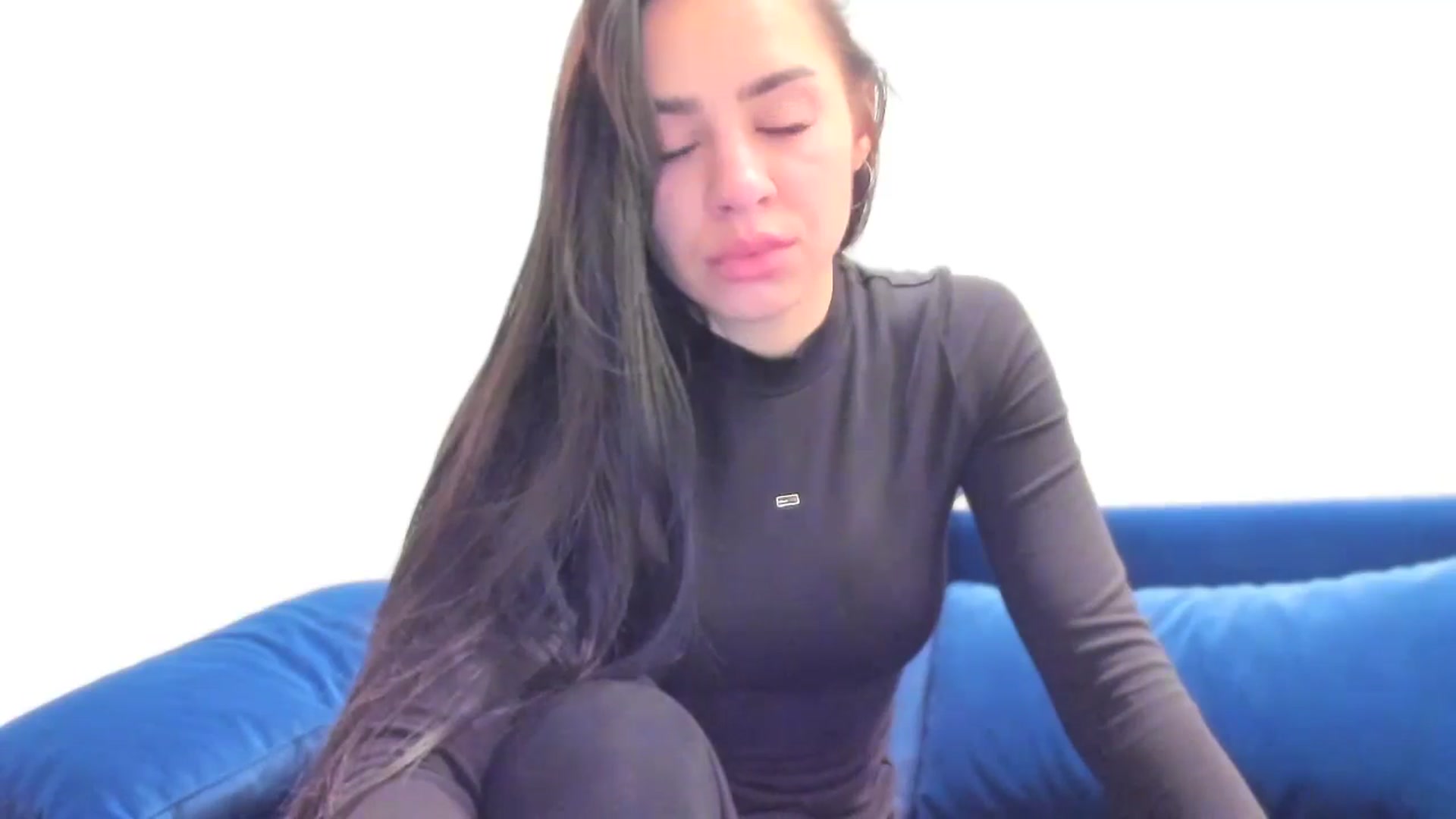Gallery image thumbnail from swtAlterEgo's myfreecams stream on, 12/08/2024, 17:37 image 5 of 20