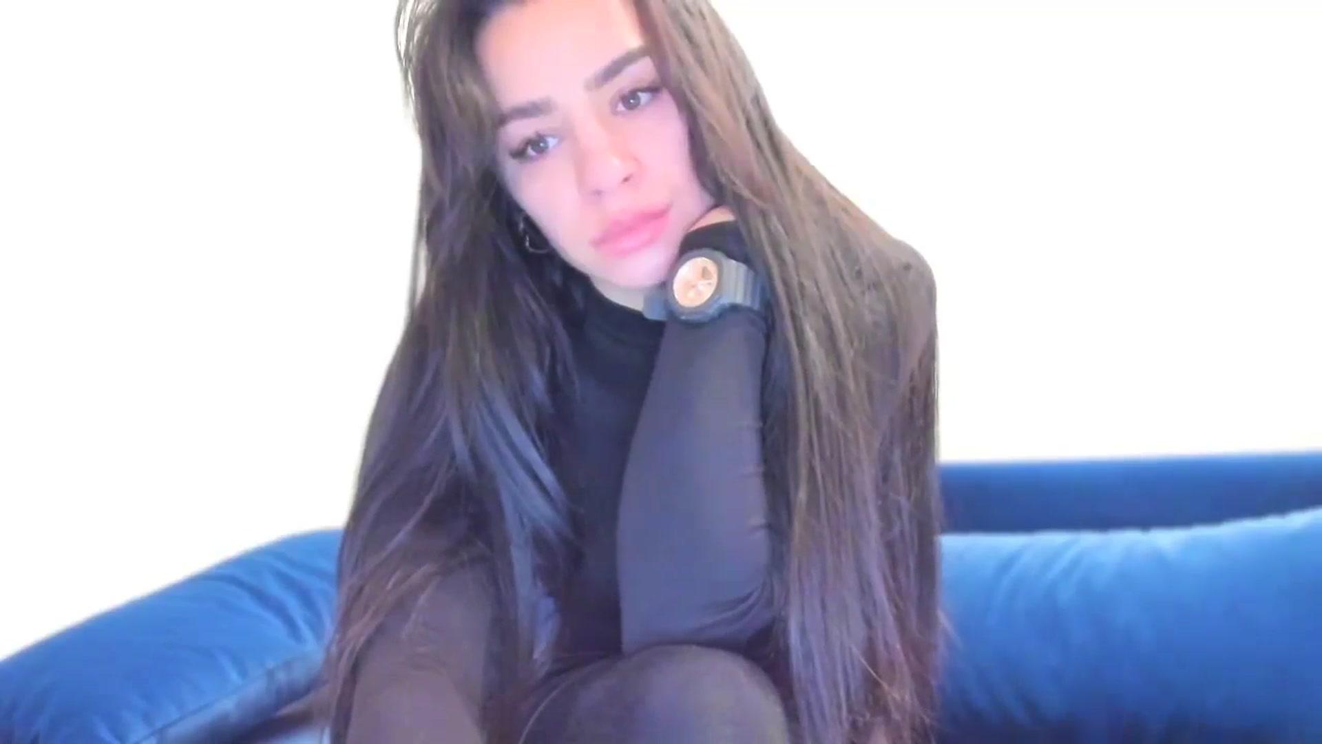 Gallery image thumbnail from swtAlterEgo's myfreecams stream on, 12/08/2024, 17:37 image 11 of 20