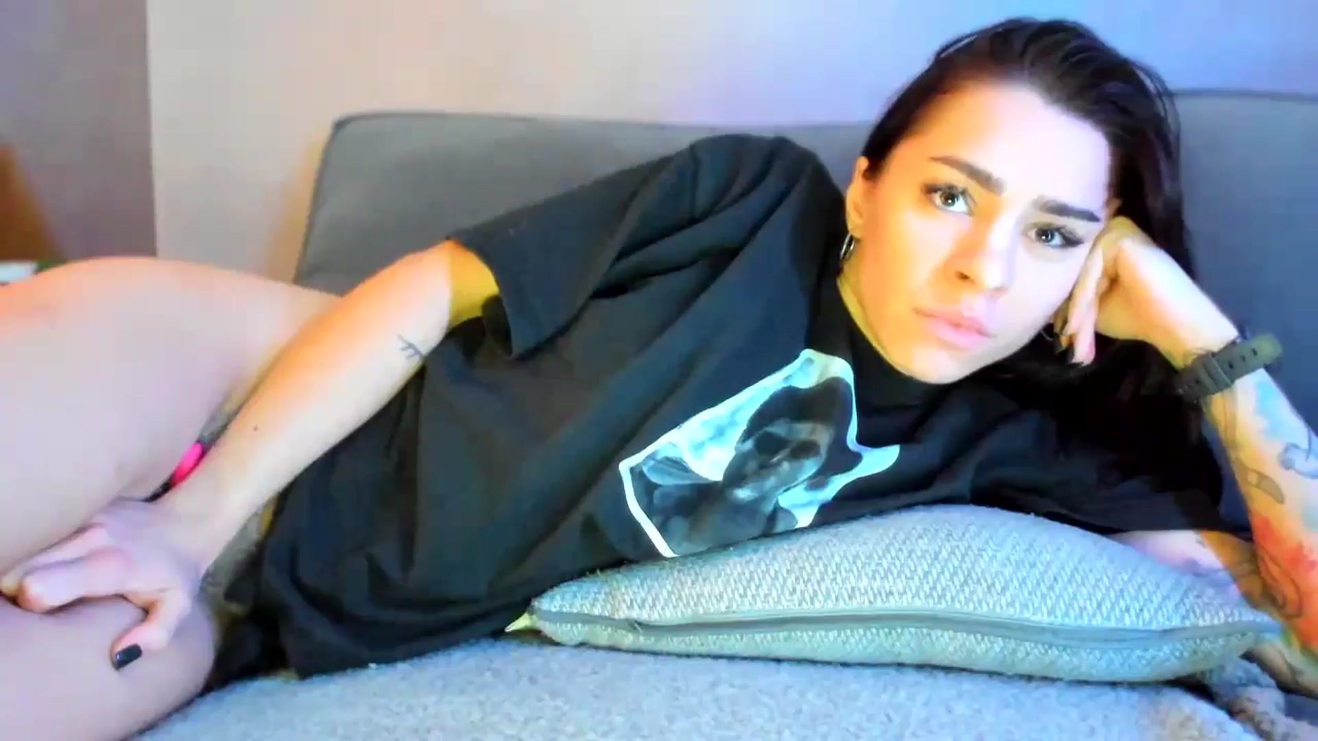 Gallery image thumbnail from swtAlterEgo's myfreecams stream on, 12/08/2024, 23:00 image 10 of 20