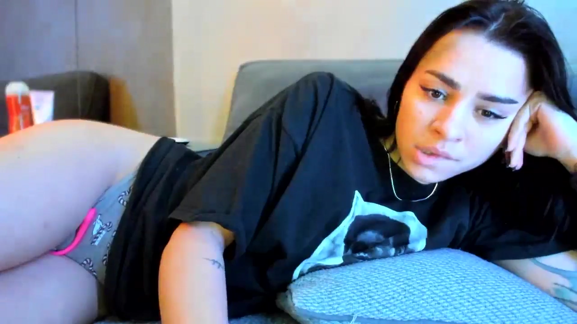 Gallery image thumbnail from swtAlterEgo's myfreecams stream on, 12/09/2024, 02:27 image 19 of 20