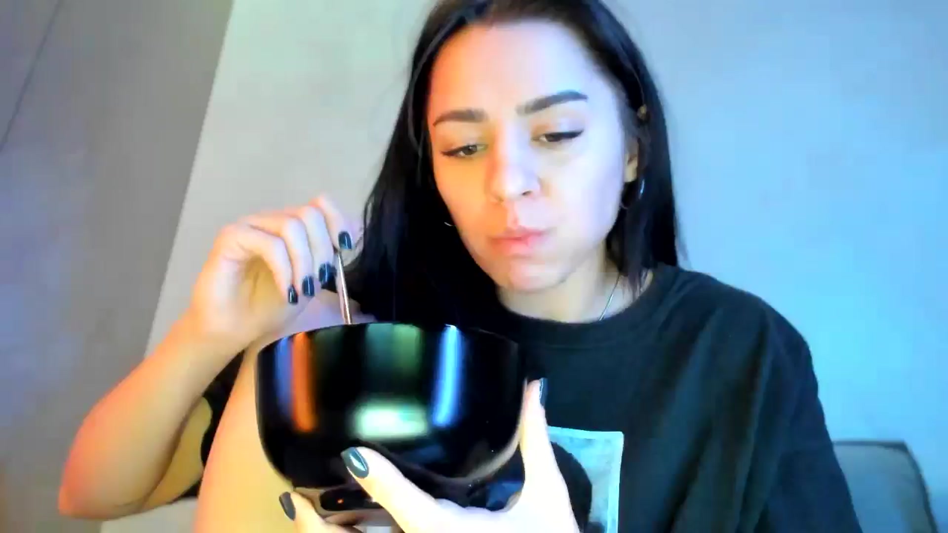 Gallery image thumbnail from swtAlterEgo's myfreecams stream on, 12/09/2024, 02:27 image 3 of 20