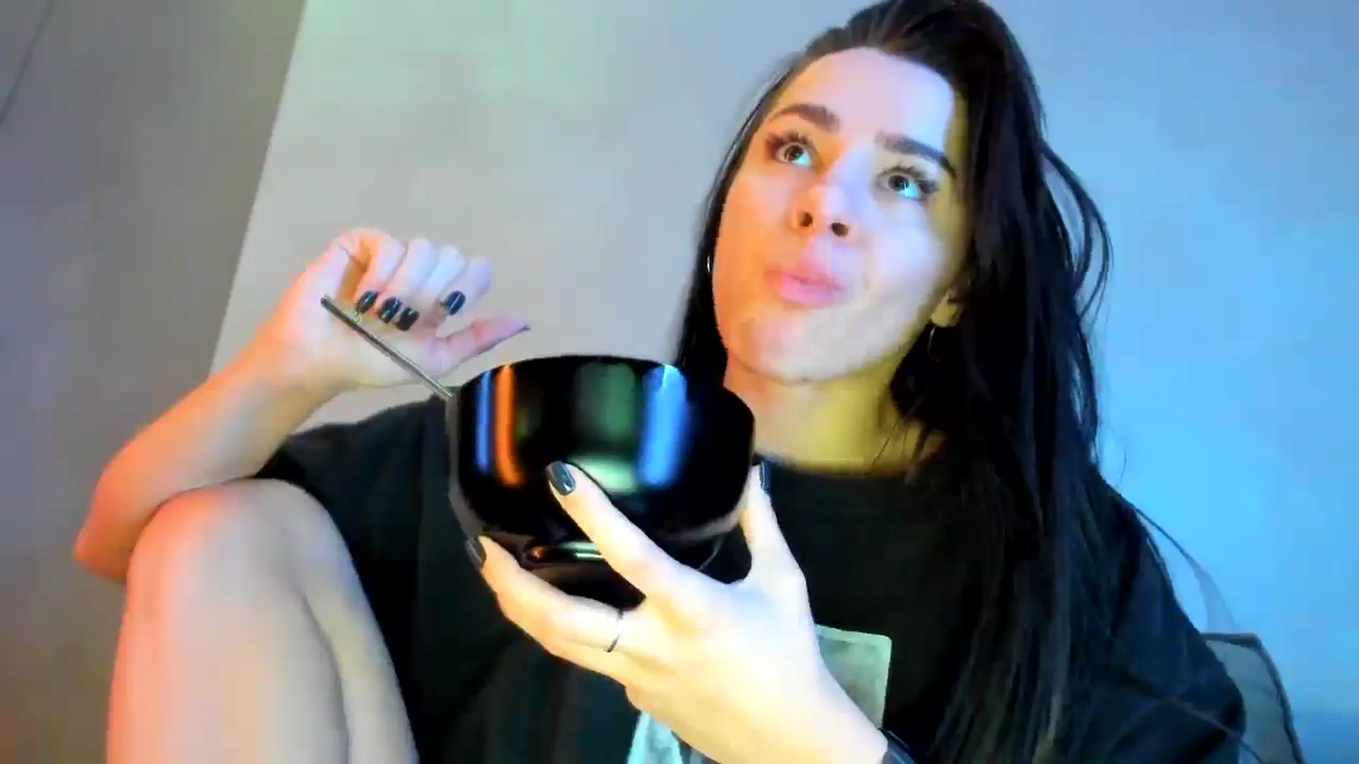 Gallery image thumbnail from swtAlterEgo's myfreecams stream on, 12/09/2024, 02:27 image 5 of 20