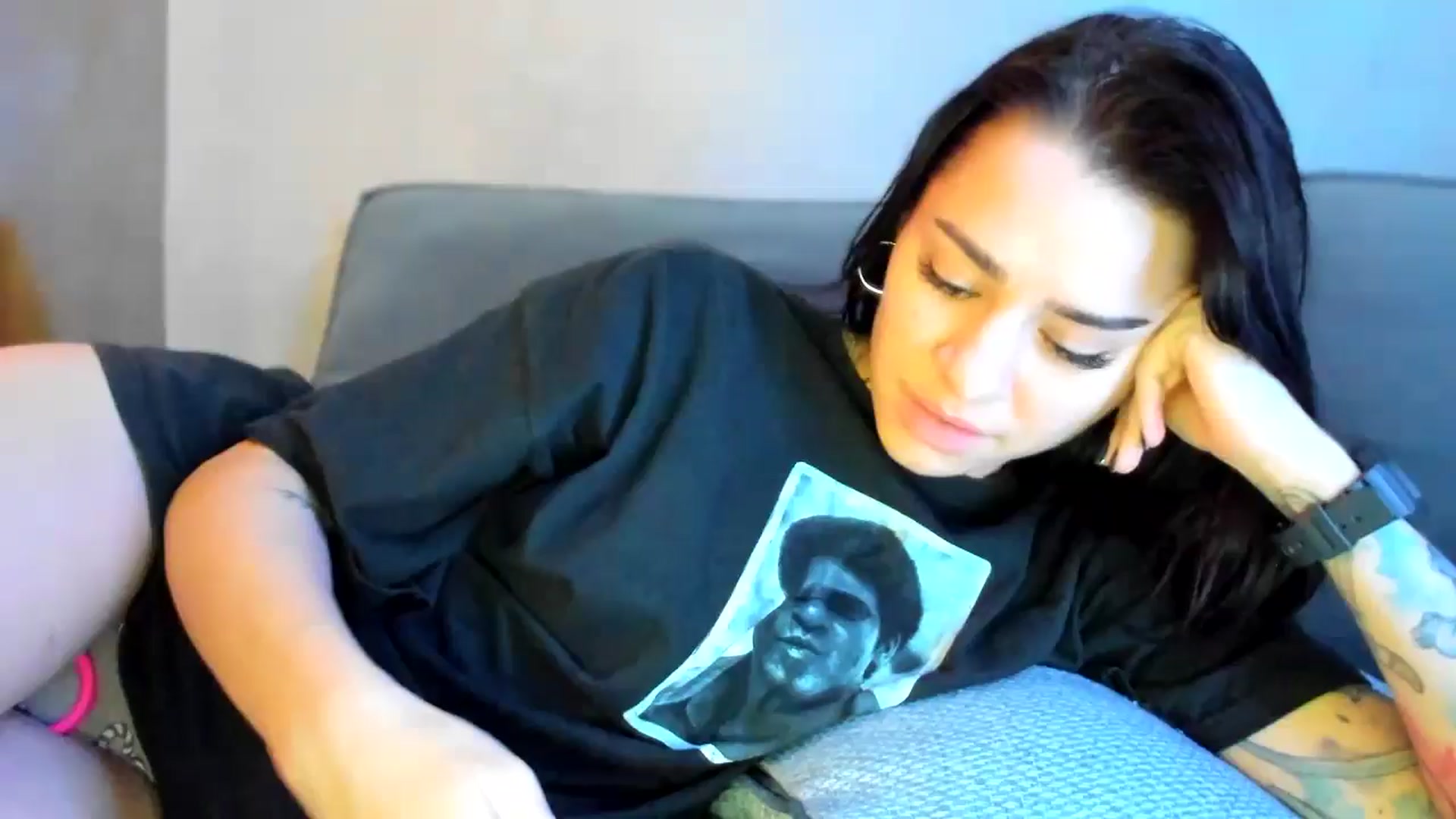 Gallery image thumbnail from swtAlterEgo's myfreecams stream on, 12/09/2024, 04:17 image 1 of 20