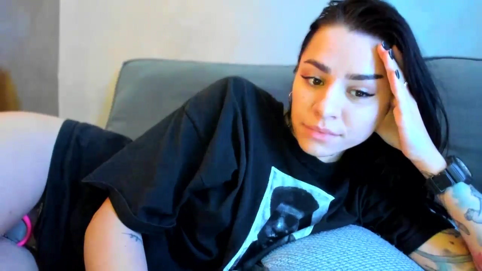 Gallery image thumbnail from swtAlterEgo's myfreecams stream on, 12/09/2024, 04:17 image 3 of 20