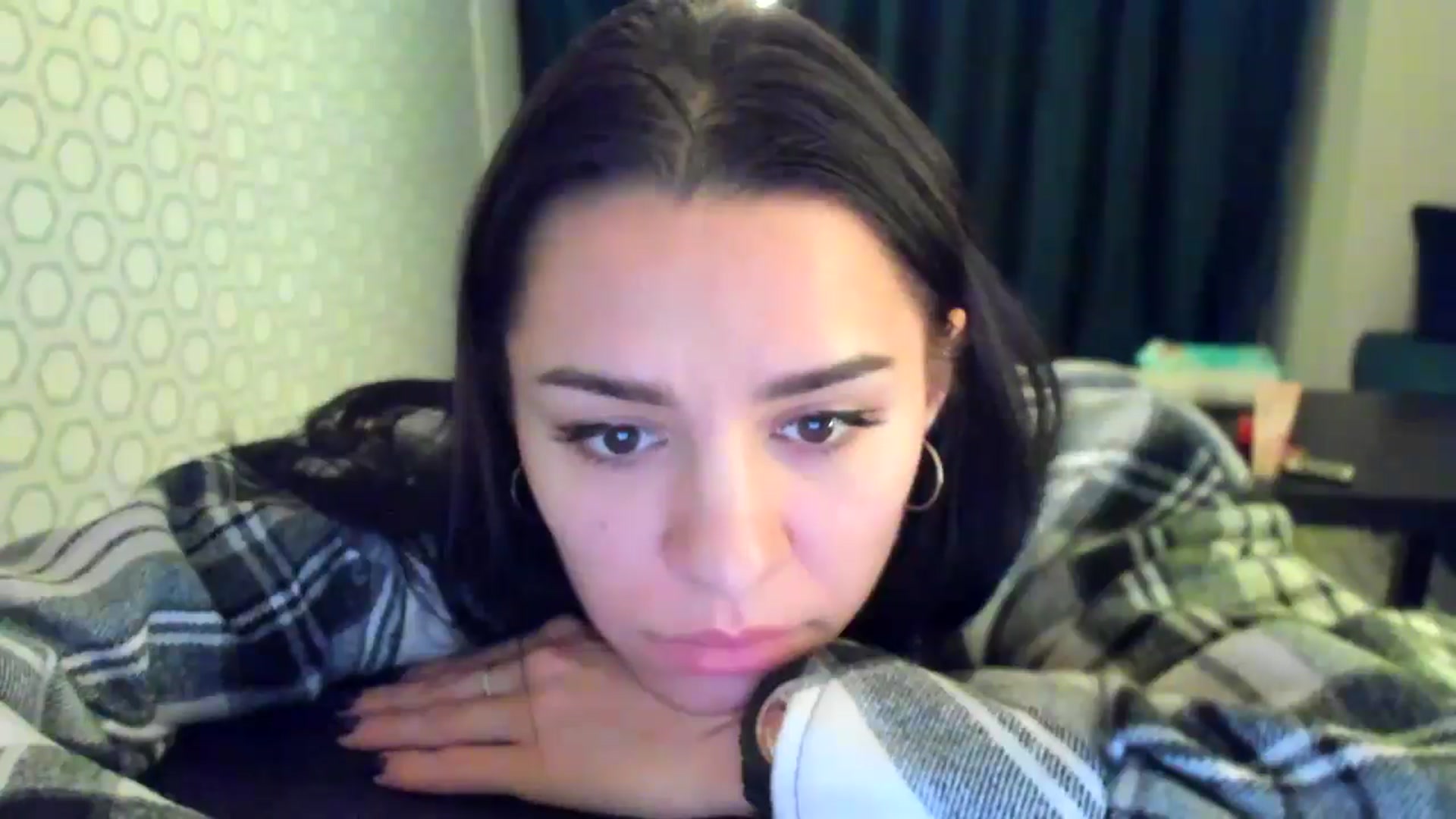 Gallery image thumbnail from swtAlterEgo's myfreecams stream on, 12/21/2024, 03:07 image 16 of 20